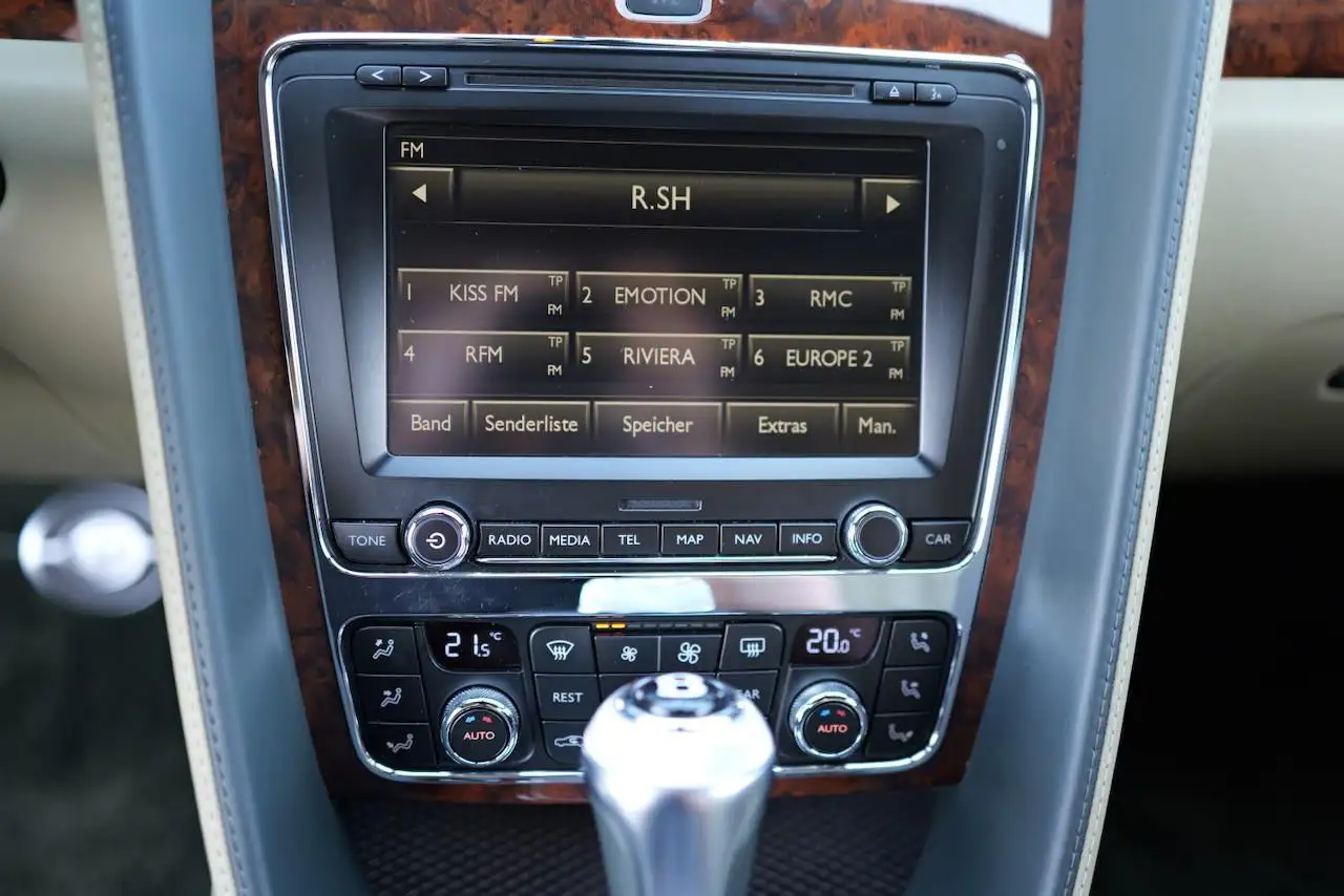Bentley Continental GT Bentley Continental GT V8 – Foto 10