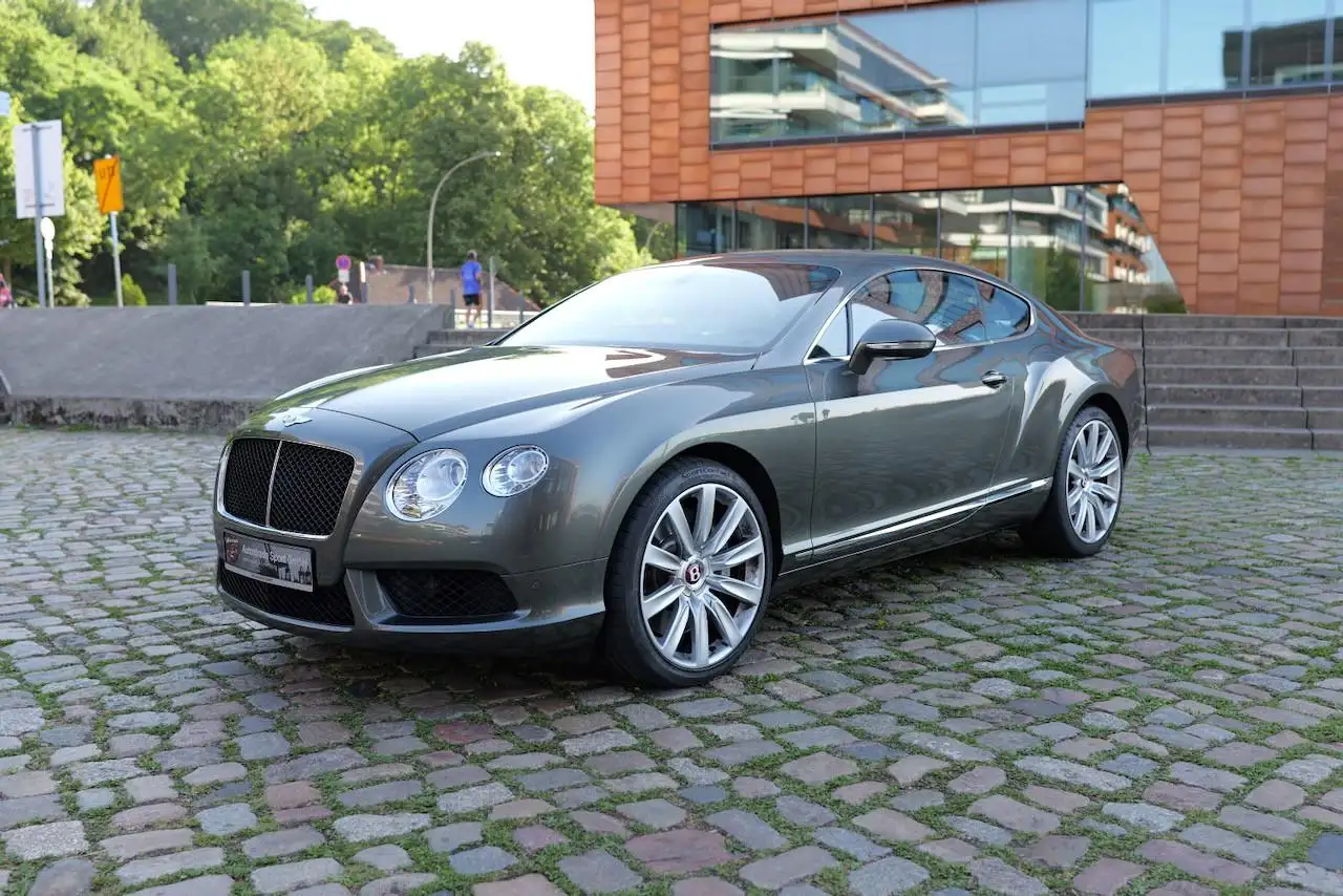 Bentley Continental GT Bentley Continental GT V8