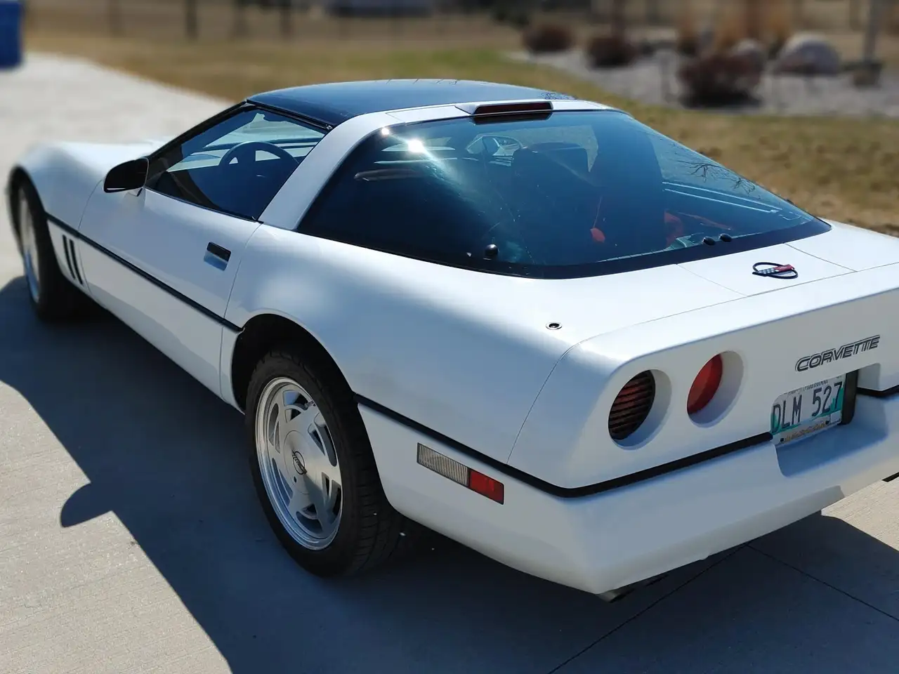 Chevrolet Corvette снимка Chevrolet Corvette