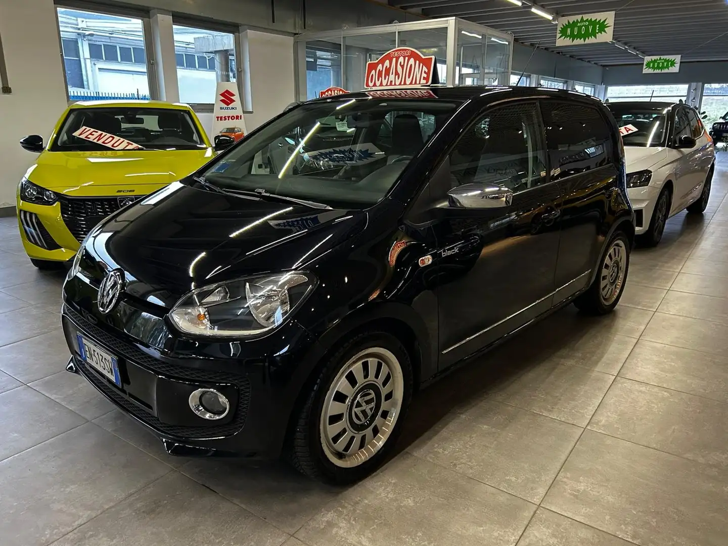 Volkswagen up! 5p 1.0 High 75cv black Noir - 1
