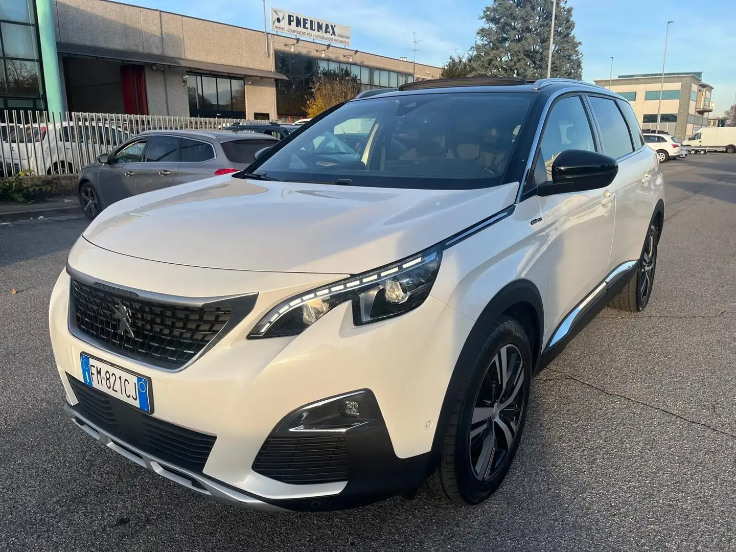 Peugeot 5008 5008 BlueHDi 130 S&S GT Line Bianco - 1