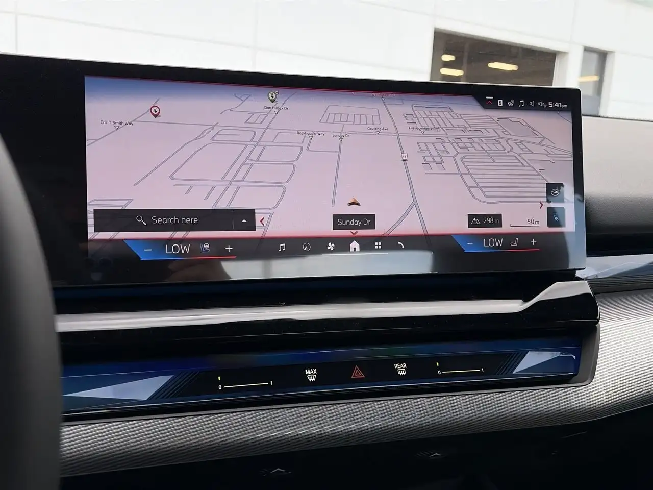 BMW i5 снимка BMW i5