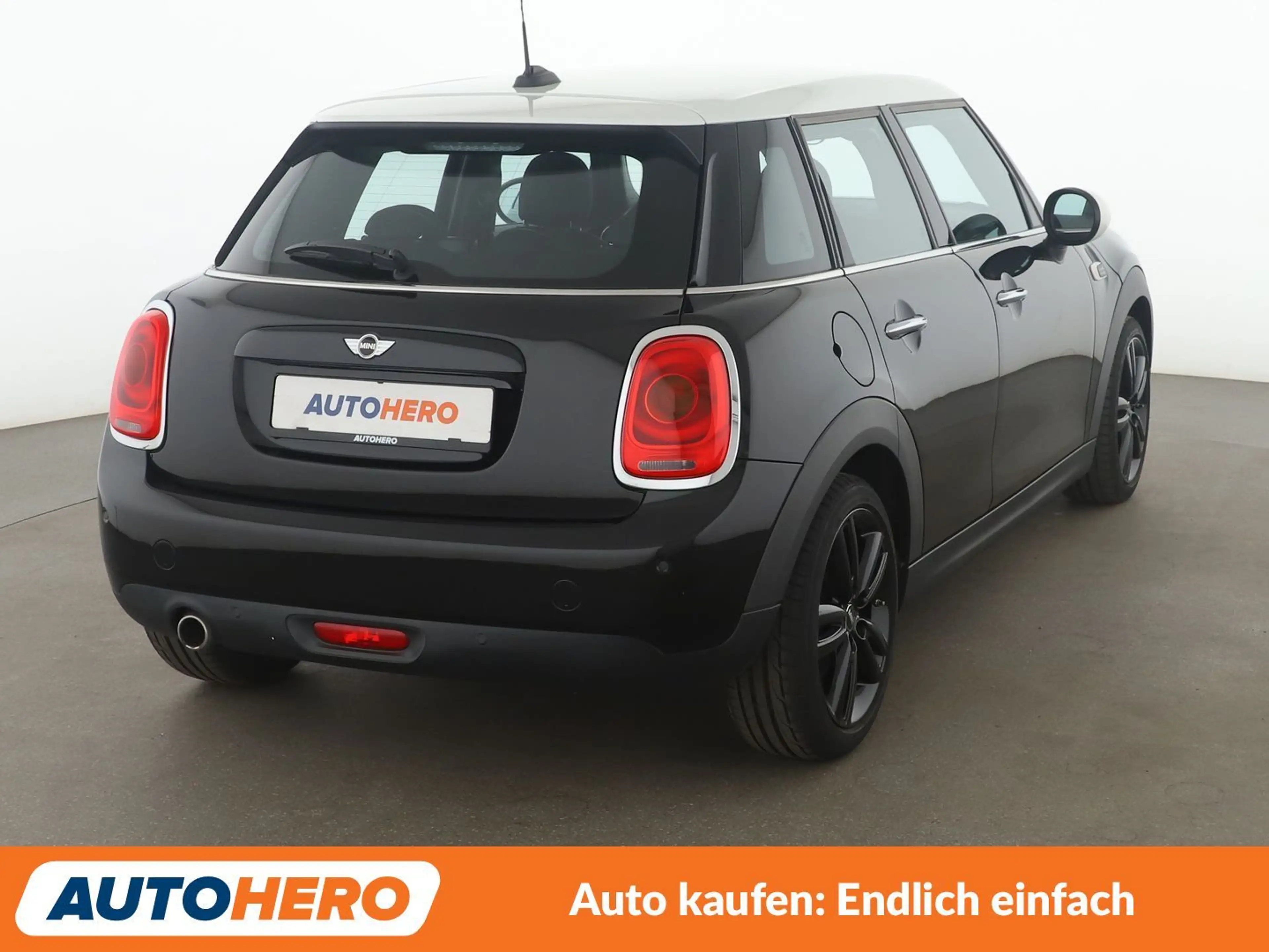 MINI Cooper D Cooper D*NAVI*TEMPO*PDC*SHZ*KLIMA*GARANTIE* — photo 6