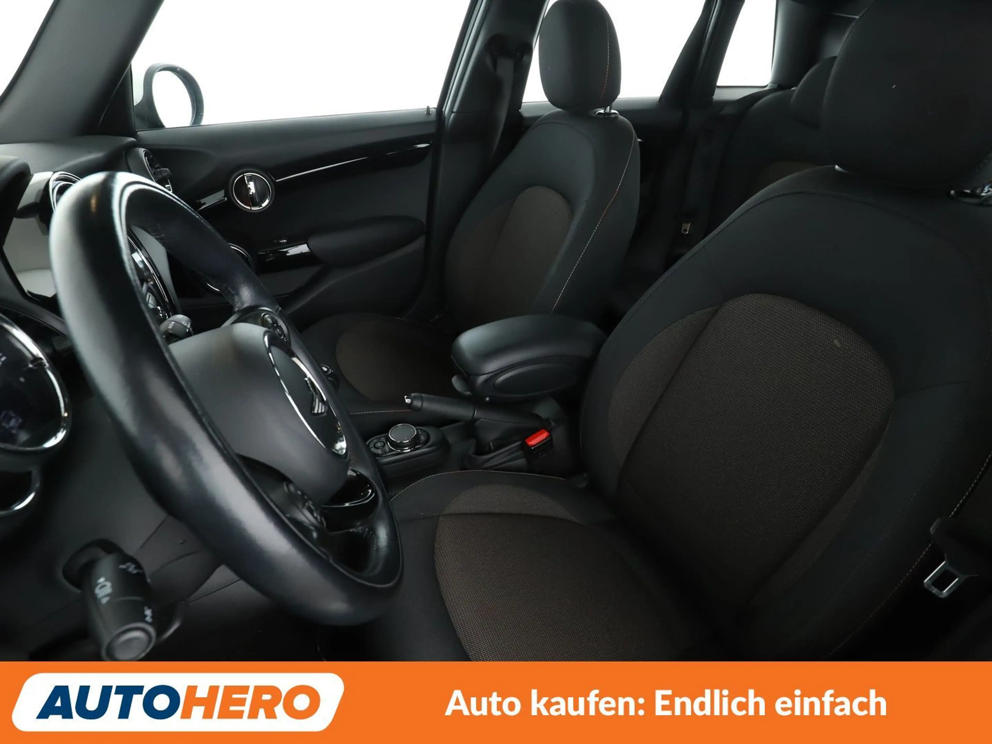 MINI Cooper D Cooper D*NAVI*TEMPO*PDC*SHZ*KLIMA*GARANTIE* — photo 10
