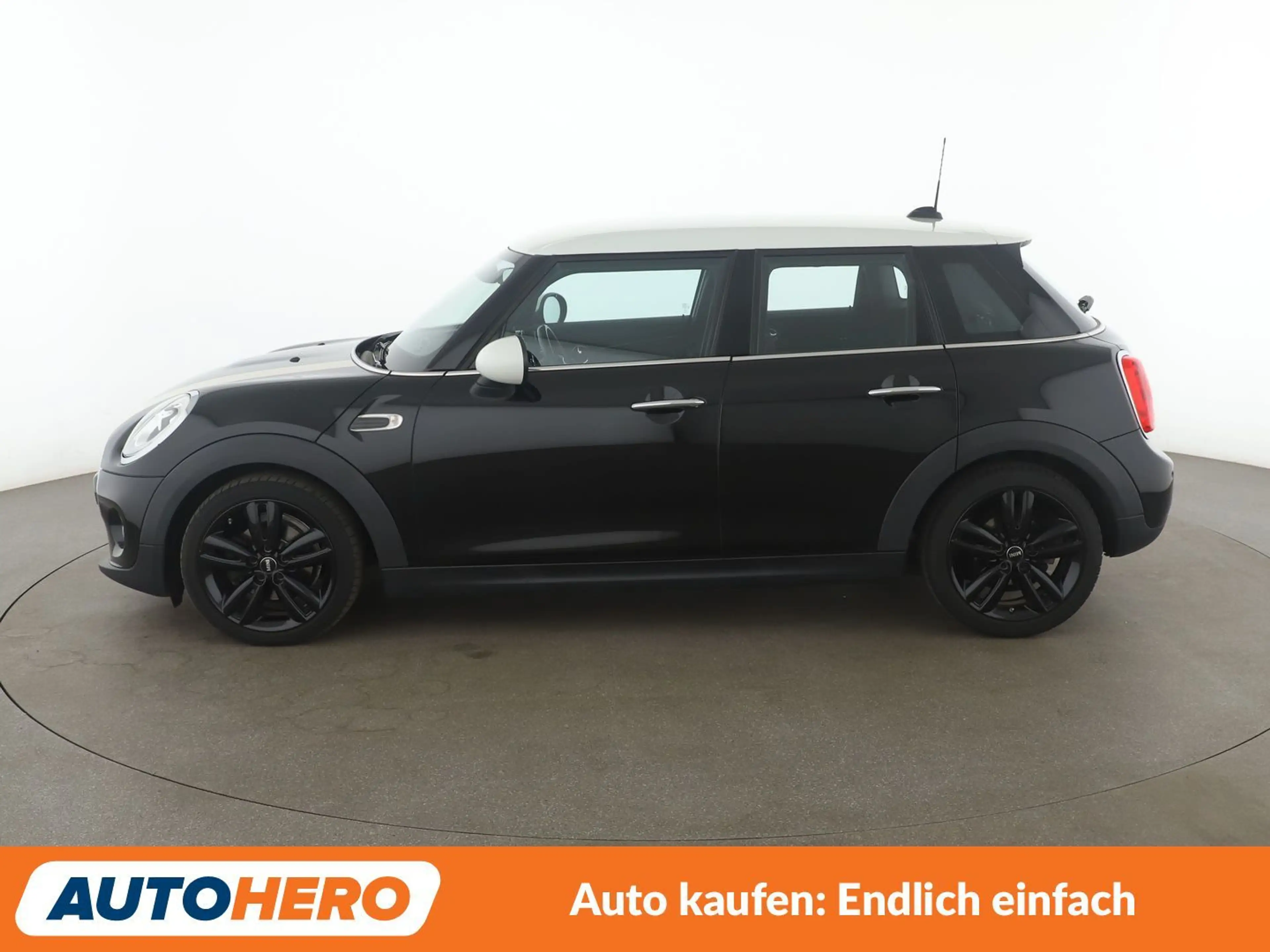 MINI Cooper D Cooper D*NAVI*TEMPO*PDC*SHZ*KLIMA*GARANTIE* — photo 3