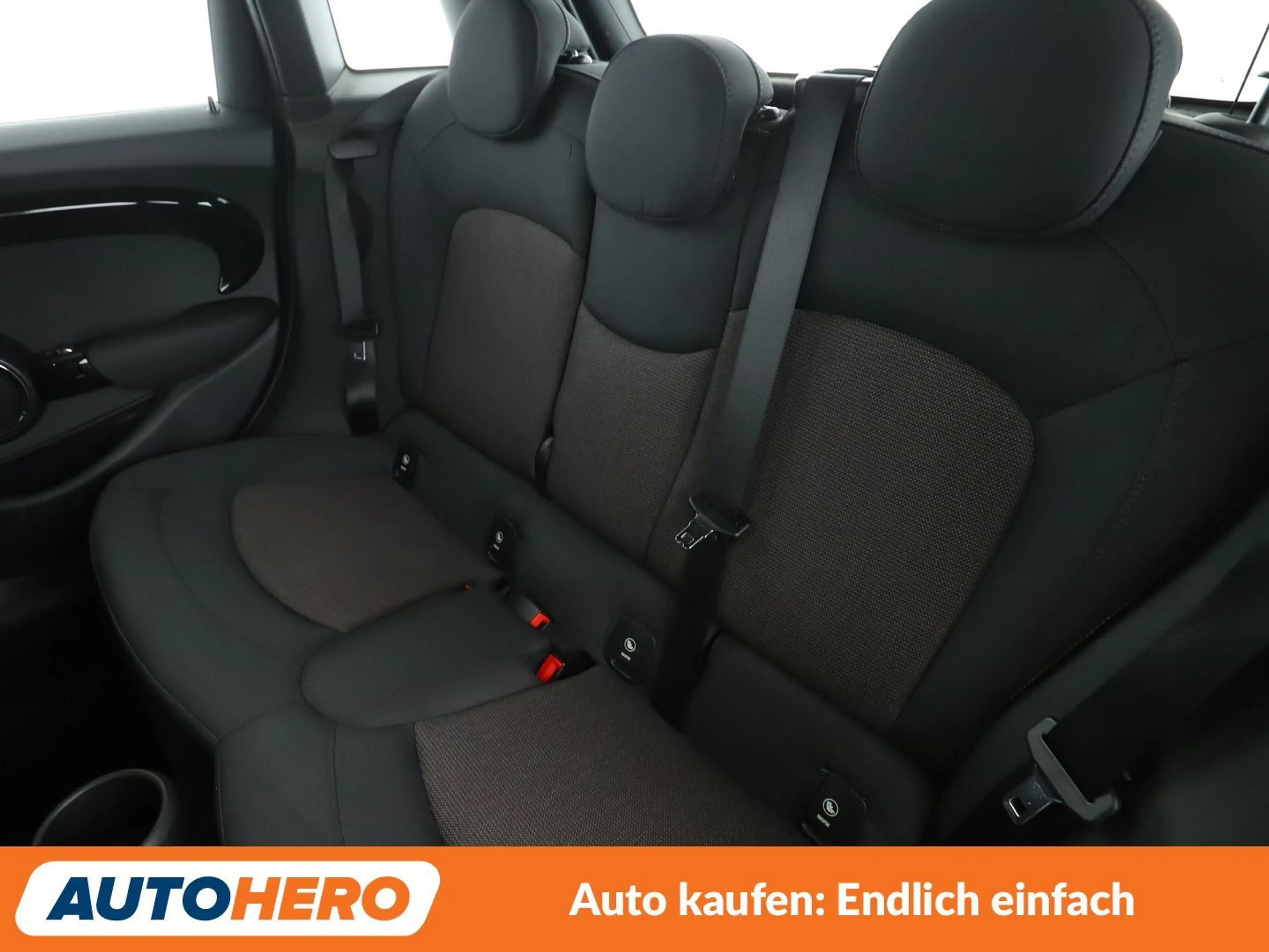 MINI Cooper D Cooper D*NAVI*TEMPO*PDC*SHZ*KLIMA*GARANTIE* — photo 14