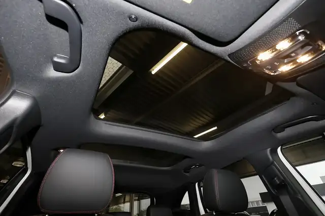 Mercedes-Benz Gla view 7