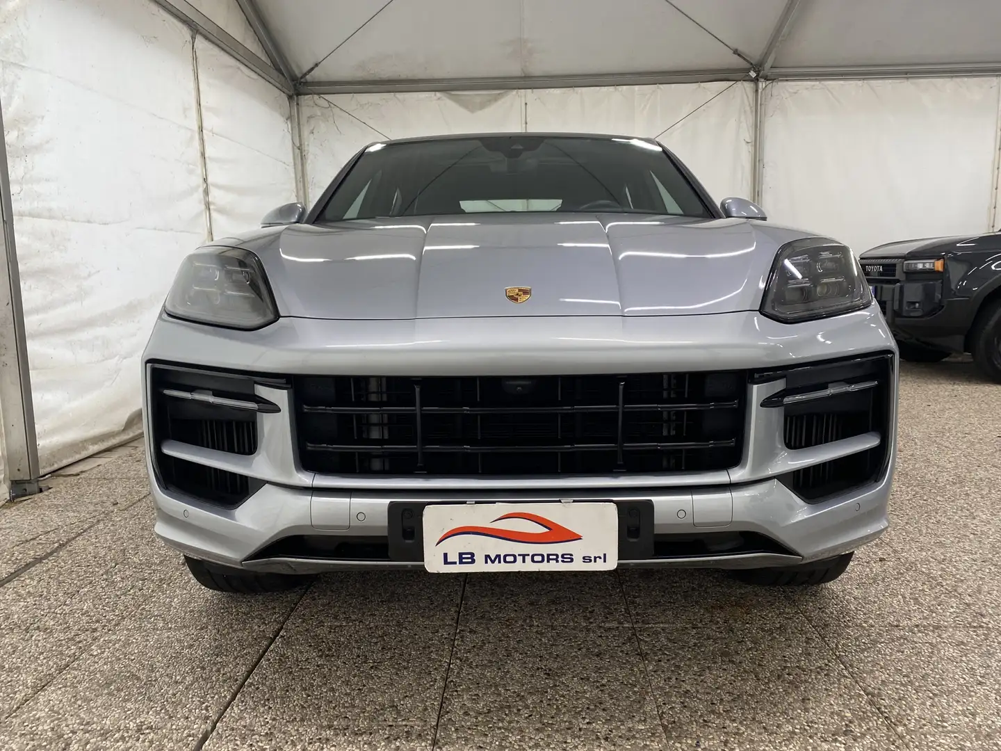 Porsche Cayenne Cayenne Coupe 3.0 e-Hybrid 5p. tiptronic Argent - 2