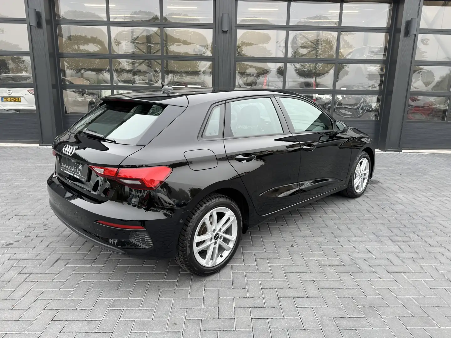 Audi A3 Sportback 40 TFSI Lederen bekleding Nero - 2