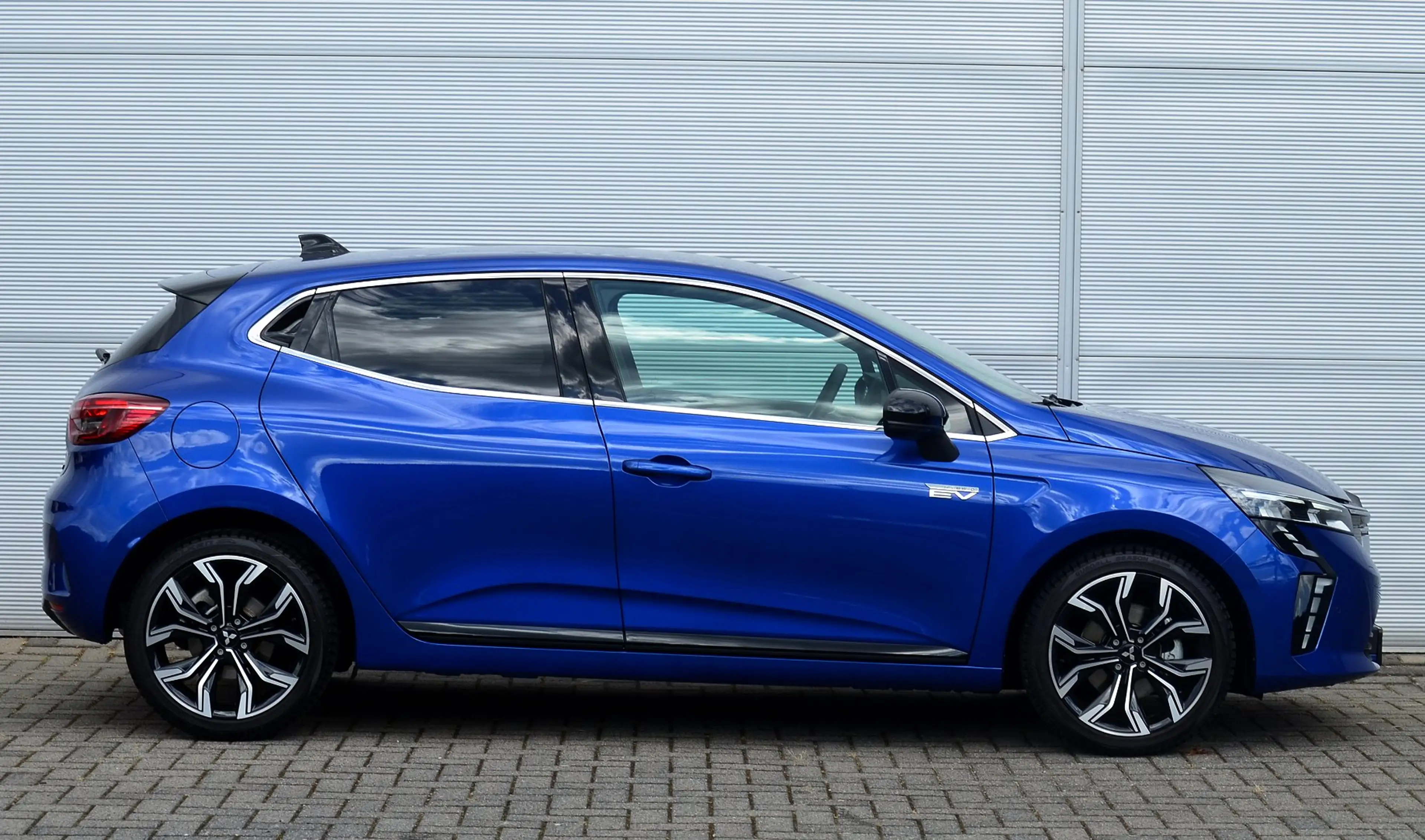 Mitsubishi Colt HEV 1.6 A/T FIRST EDITION | FULL HYBRID | ADAPTIEF — photo 12