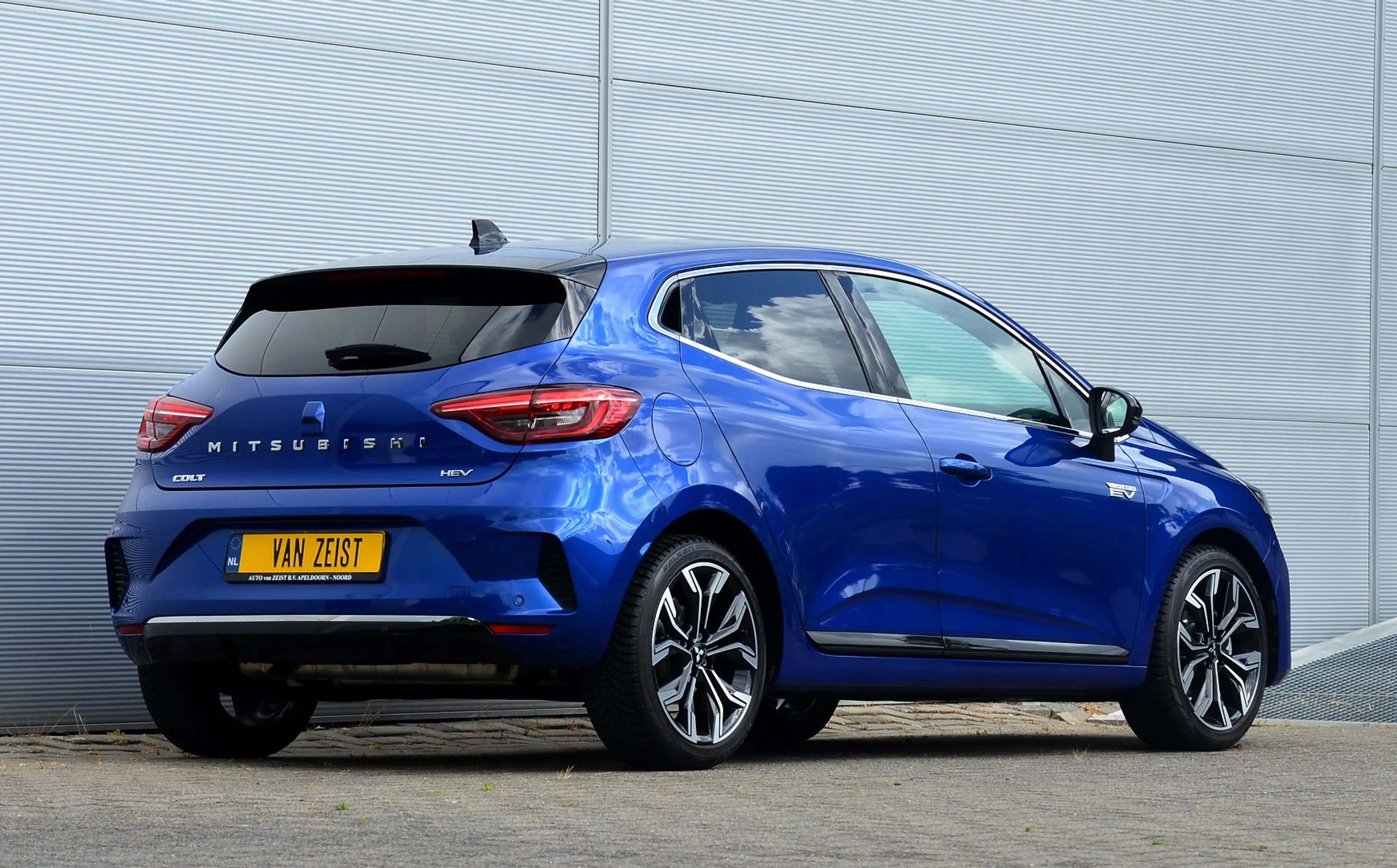 Mitsubishi Colt HEV 1.6 A/T FIRST EDITION | FULL HYBRID | ADAPTIEF — photo 11