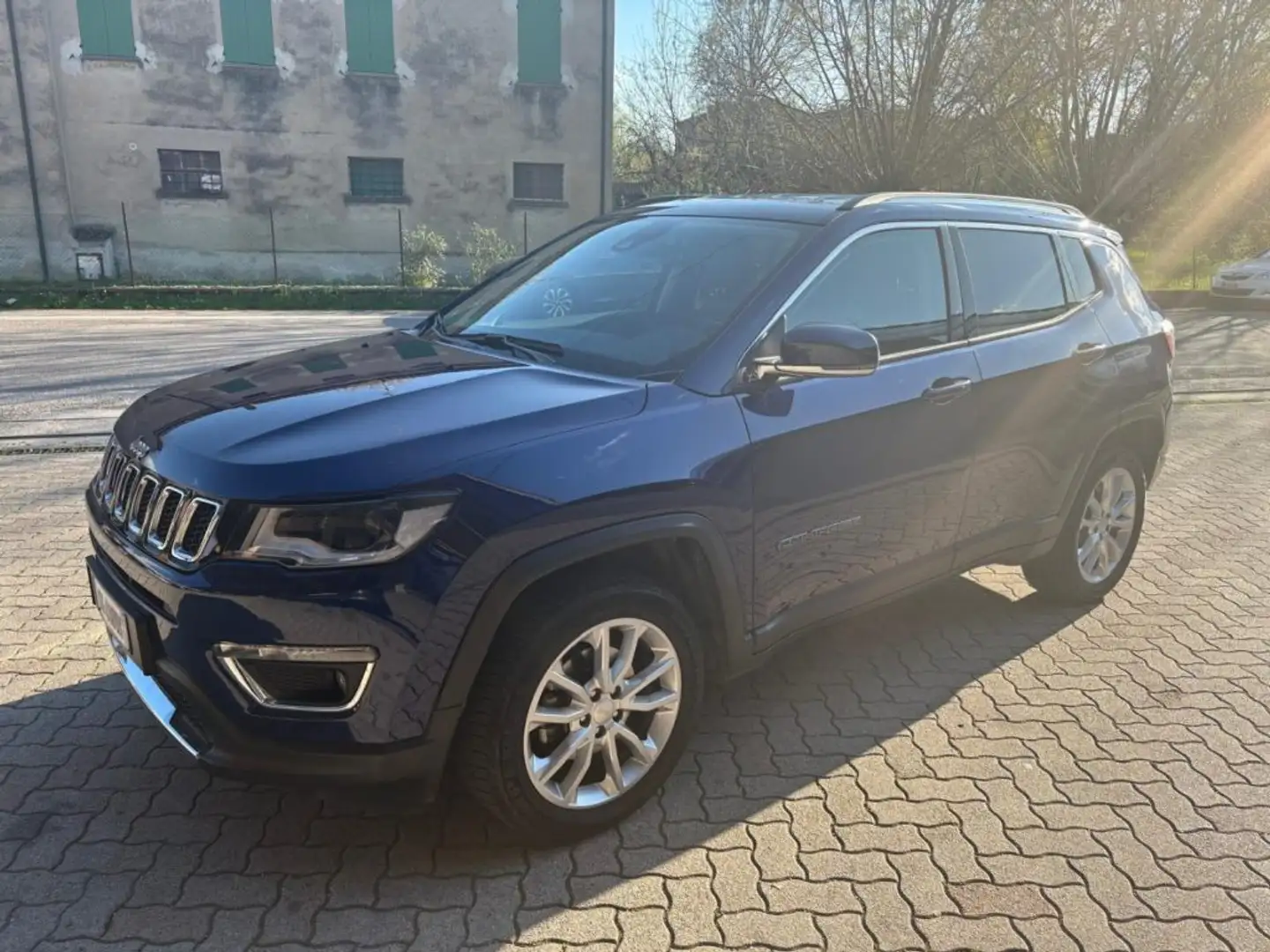 Jeep Compass 1.3 Turbo T4 2WD Limited Azul - 1