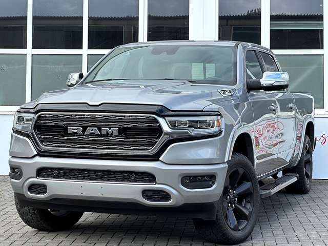 Imagine Dodge RAM 1500 Limited Luftf. 12´´-Display H/K PDC