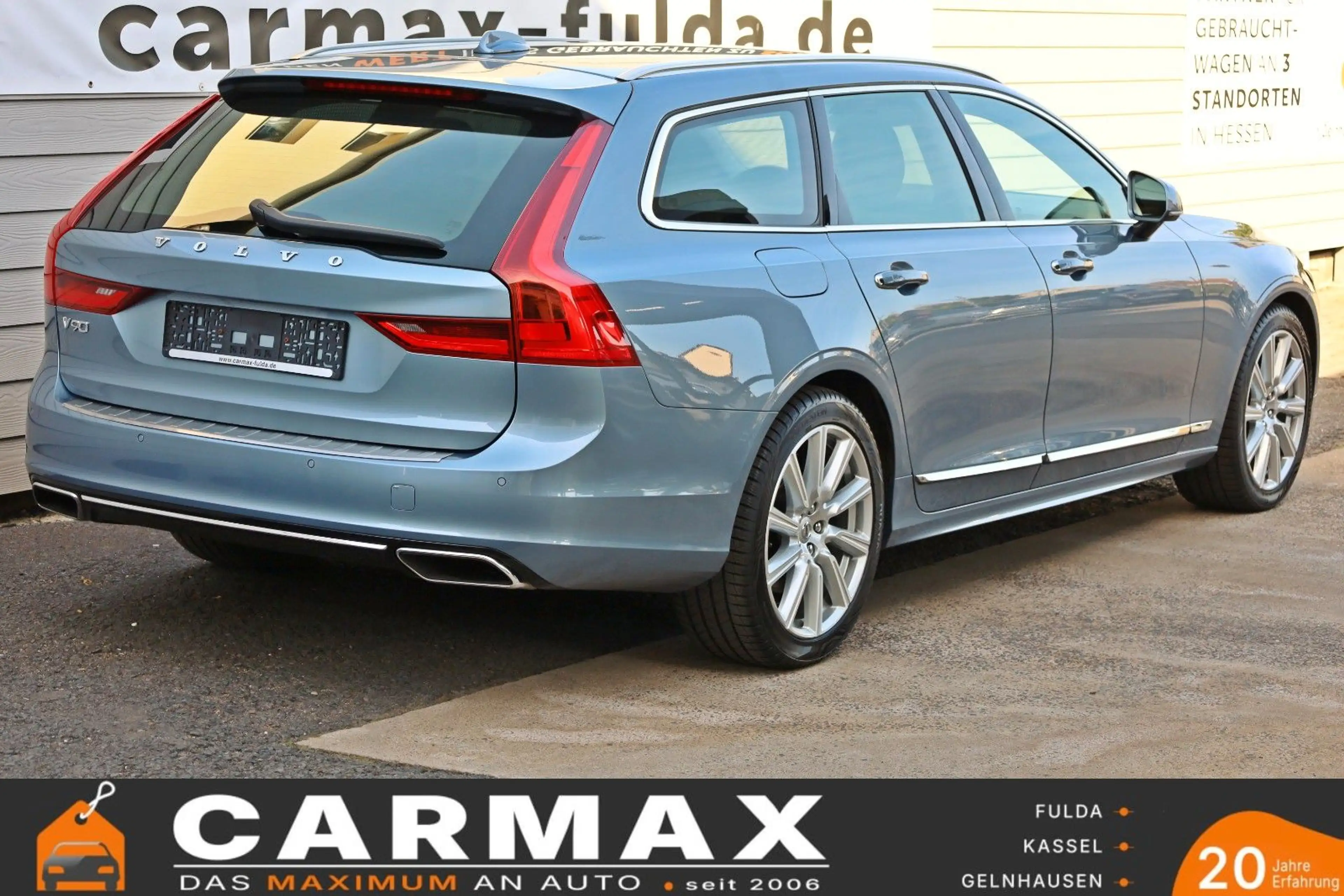Volvo V90 Kombi Inscription AWD Leder,Navi,LED,ACC,AHK — photo 14