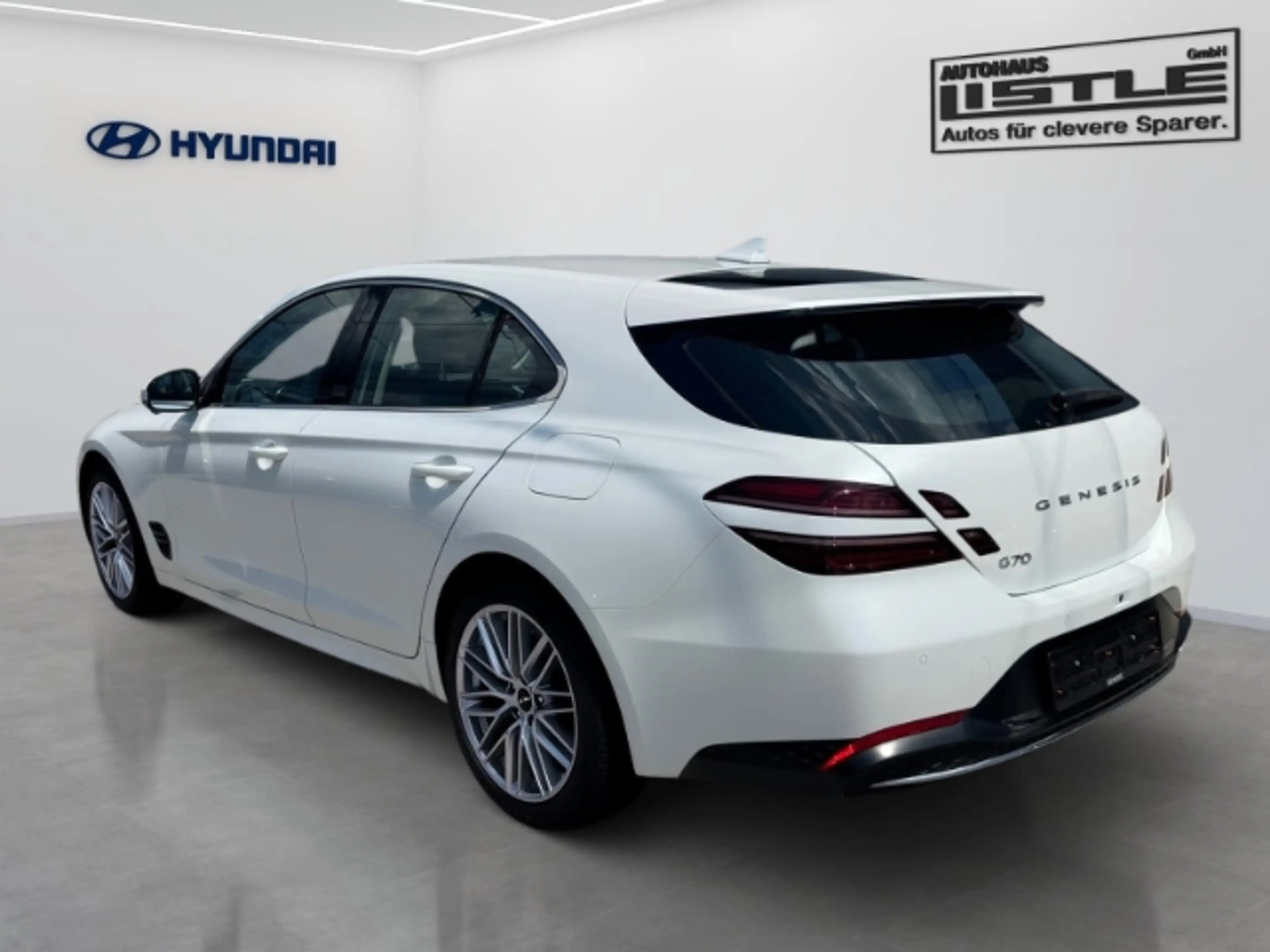 Genesis G70 Shooting Brake 2.2D RWD Premium Navi Leder LED Spe — photo 4