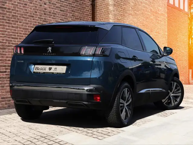 Peugeot 3008 view 4
