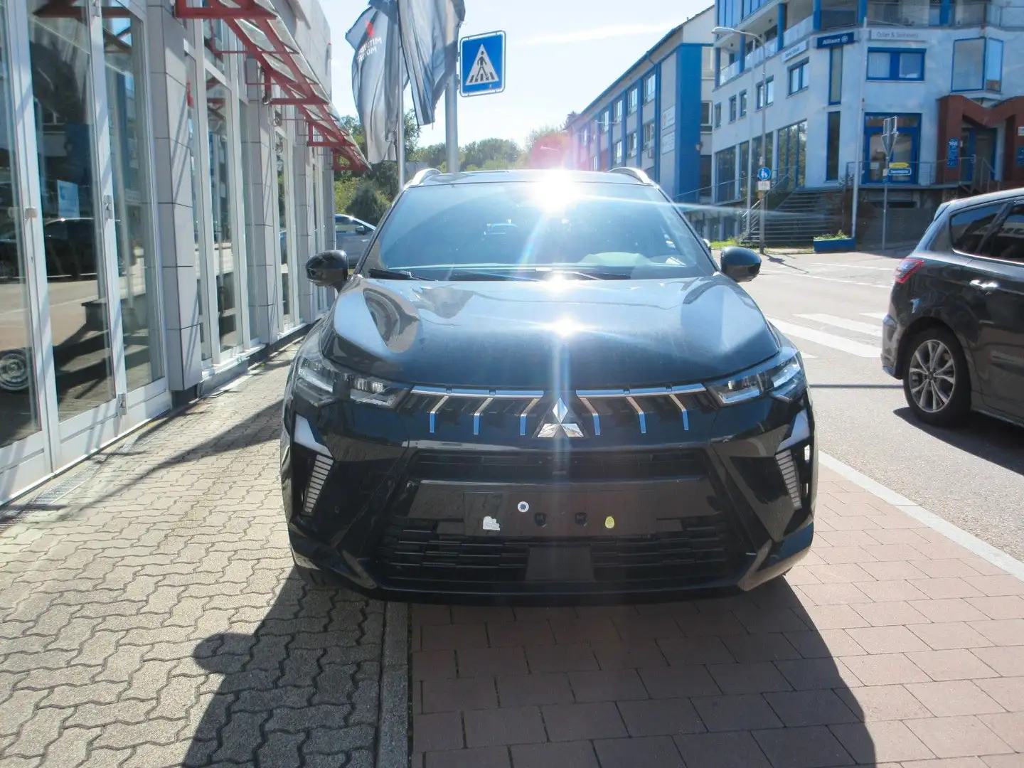 Mitsubishi ASX 1.8 HEV Edition Schwarz - 2