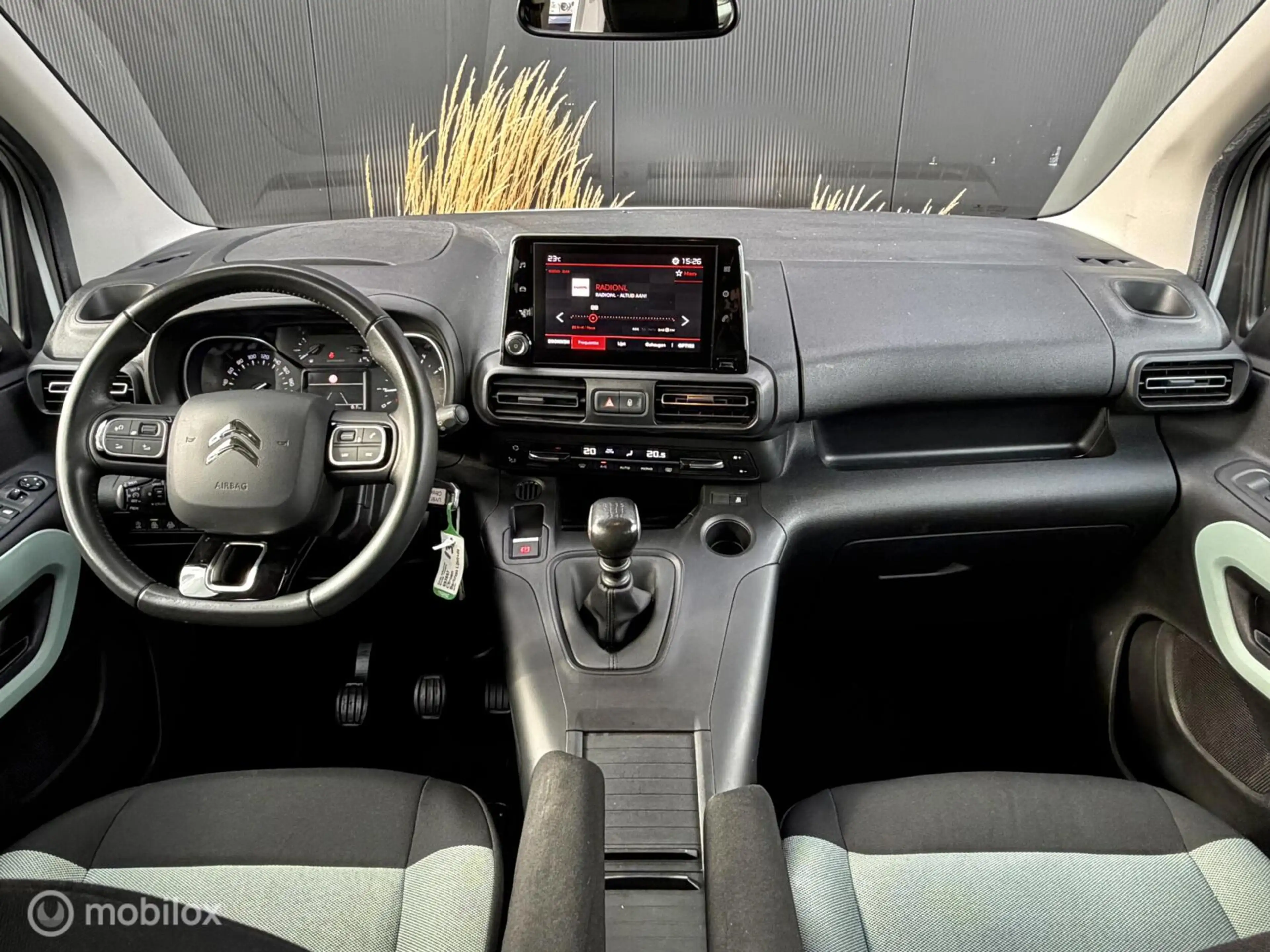 Citroen Berlingo XL Feel 110pk I 7 zitplaatsen I Trekhaak I — photo 6