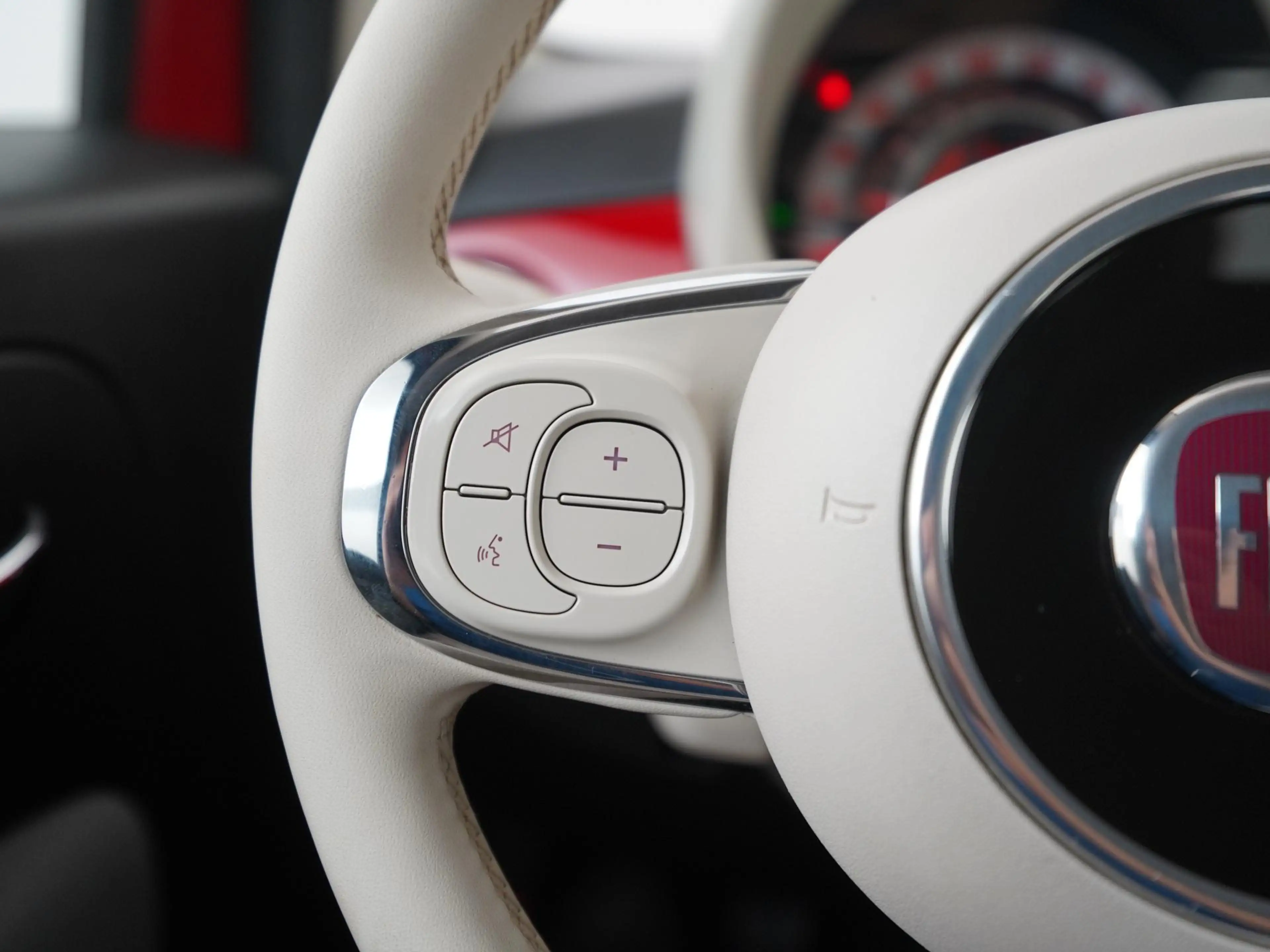 Fiat 500 1.0 Hybrid Pop | Airco | Bluetooth | Zondag Open! — photo 5