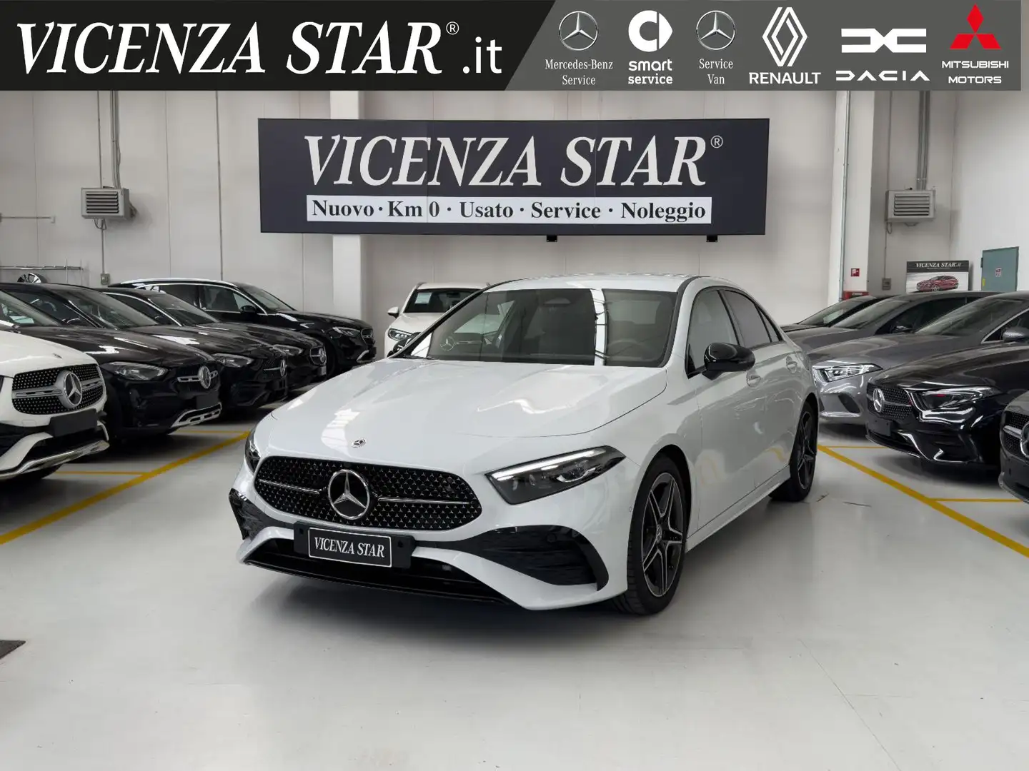 Mercedes-Benz A 180 d PREMIUM AMG SEDAN AUTOMATIC Alb - 1