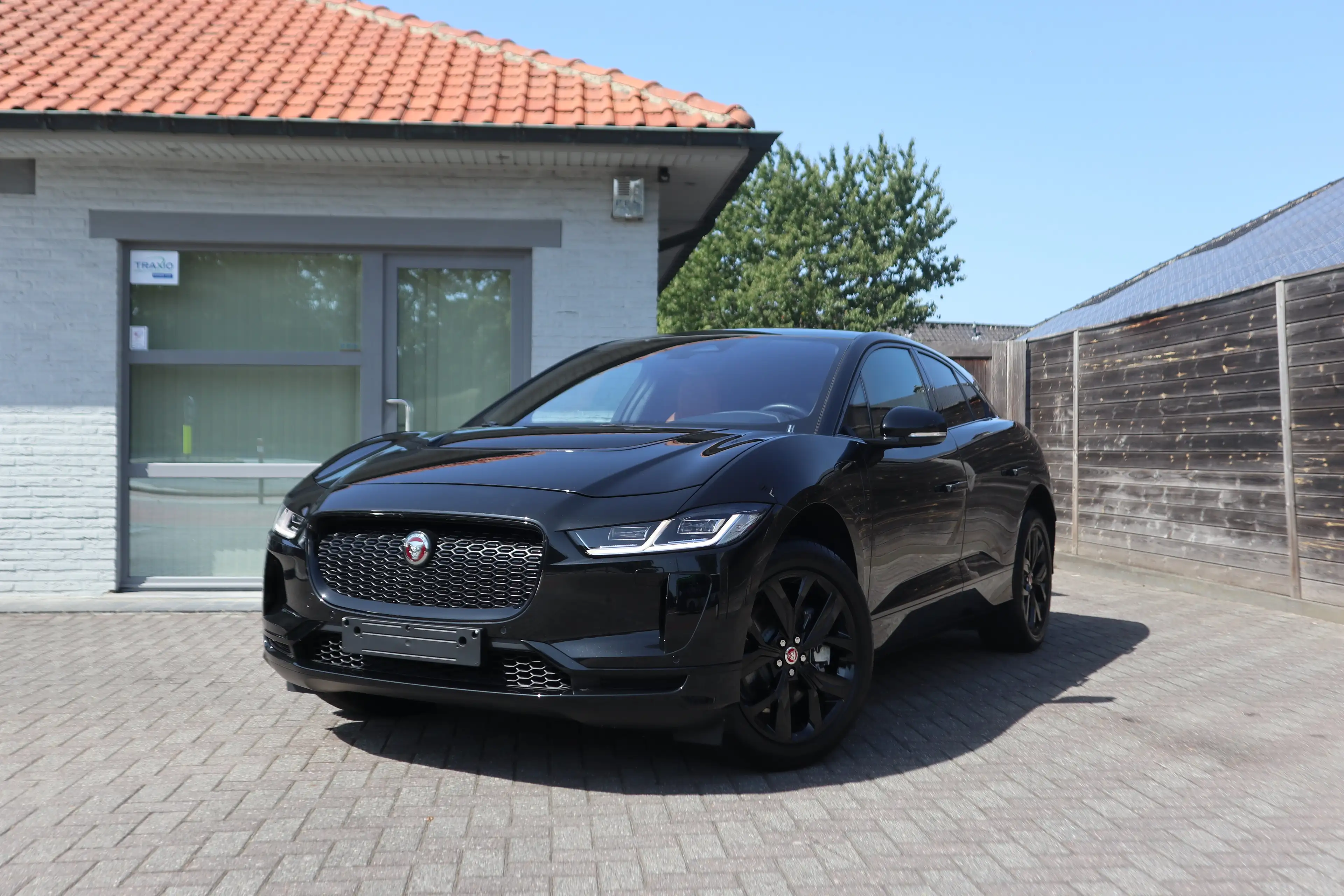 Jaguar I-Pace EV400 HSE/Black-pack/Pano/360°/Leder/3.980km !!