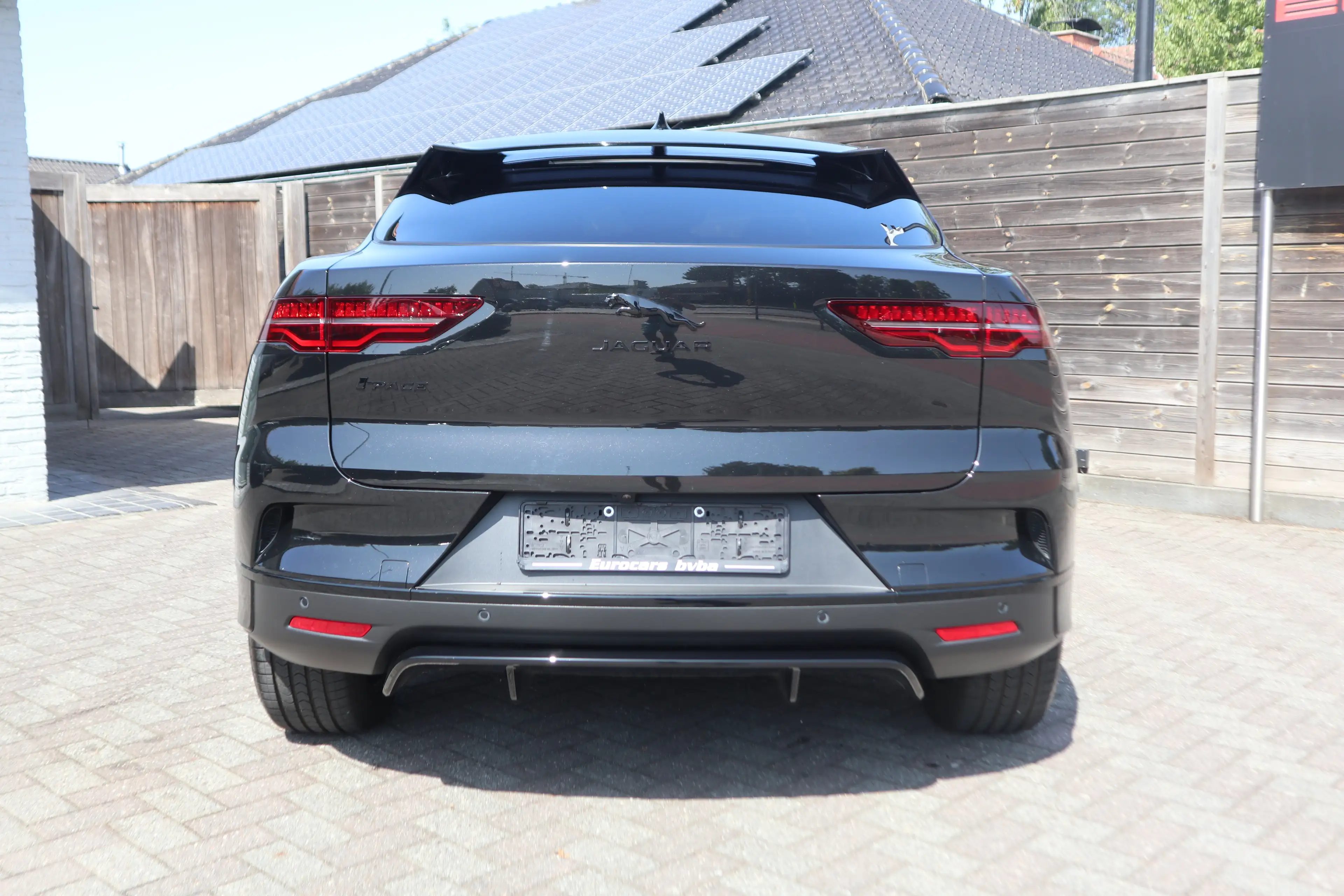 Jaguar I-Pace EV400 HSE/Black-pack/Pano/360°/Leder/3.980km !! — photo 10