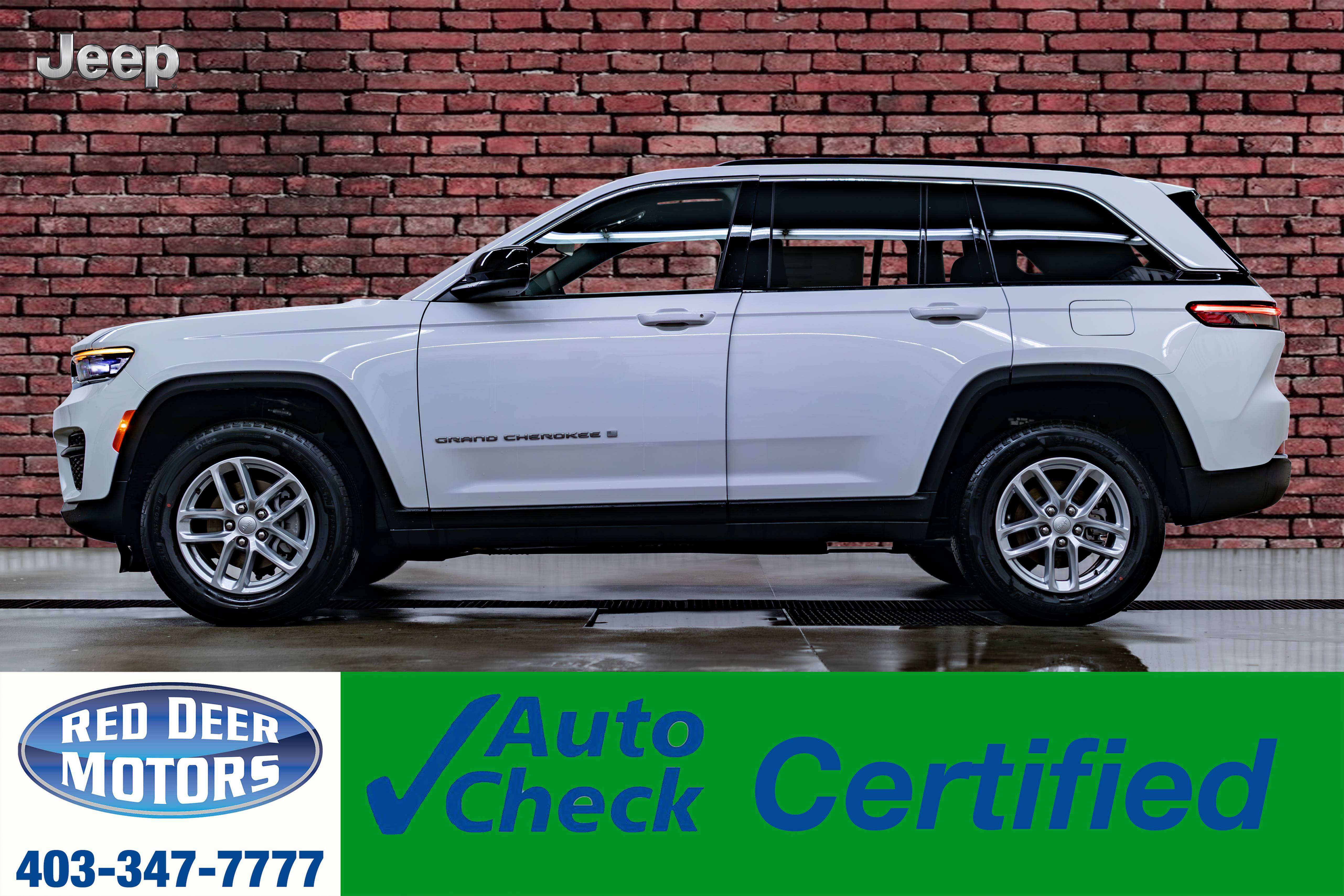 2026 Jeep Grand Cherokee 4x4 Laredo X Roof Bcam Pseat