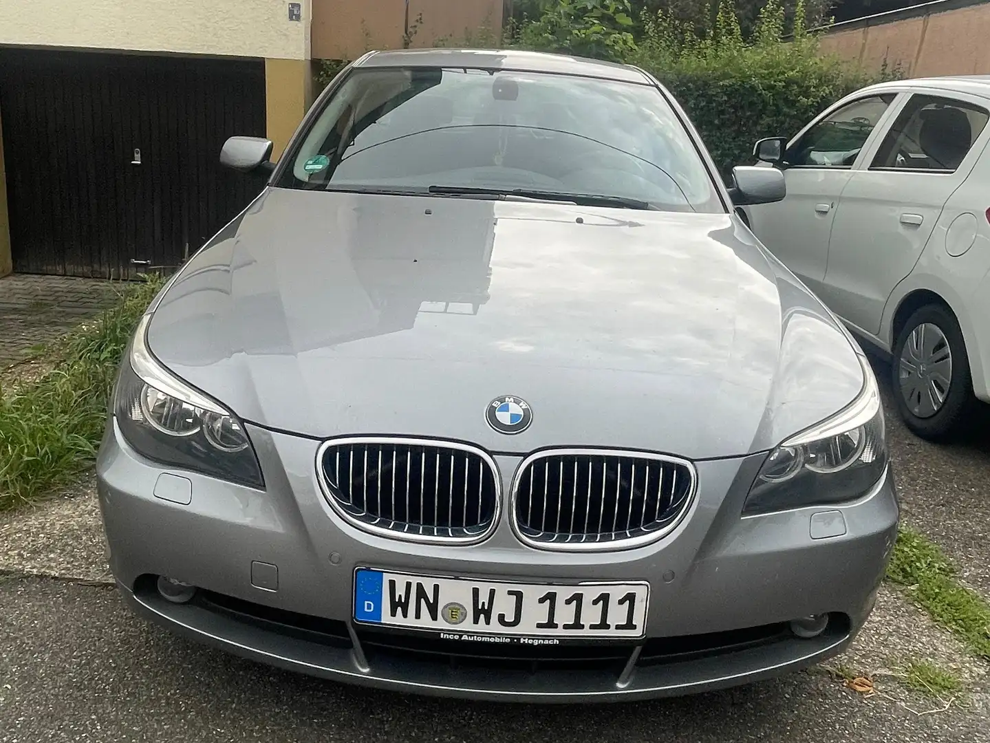 BMW 523 523i Grau - 1