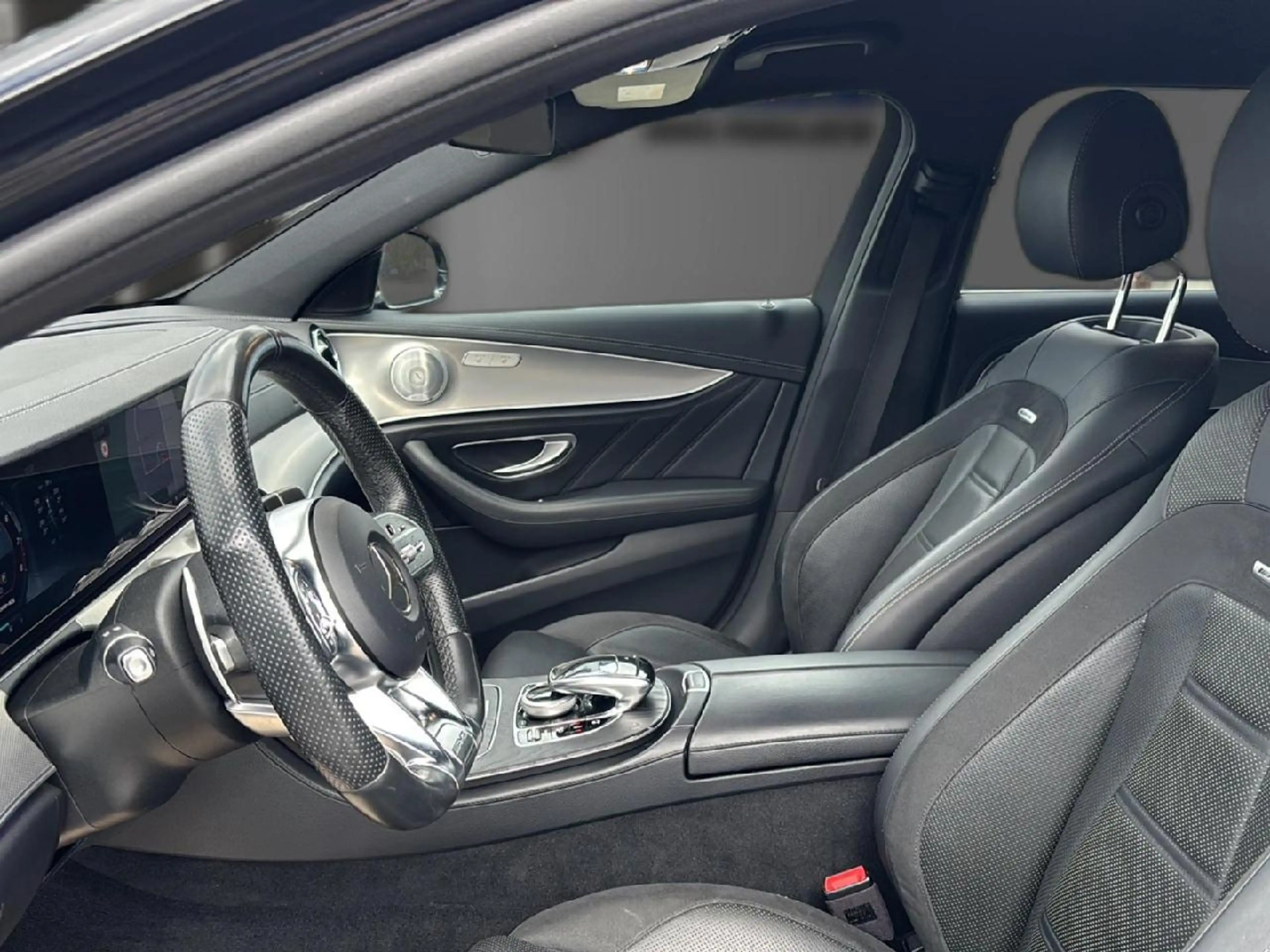 Mercedes-Benz E 63 AMG E 63 AMG 4Matic — photo 11