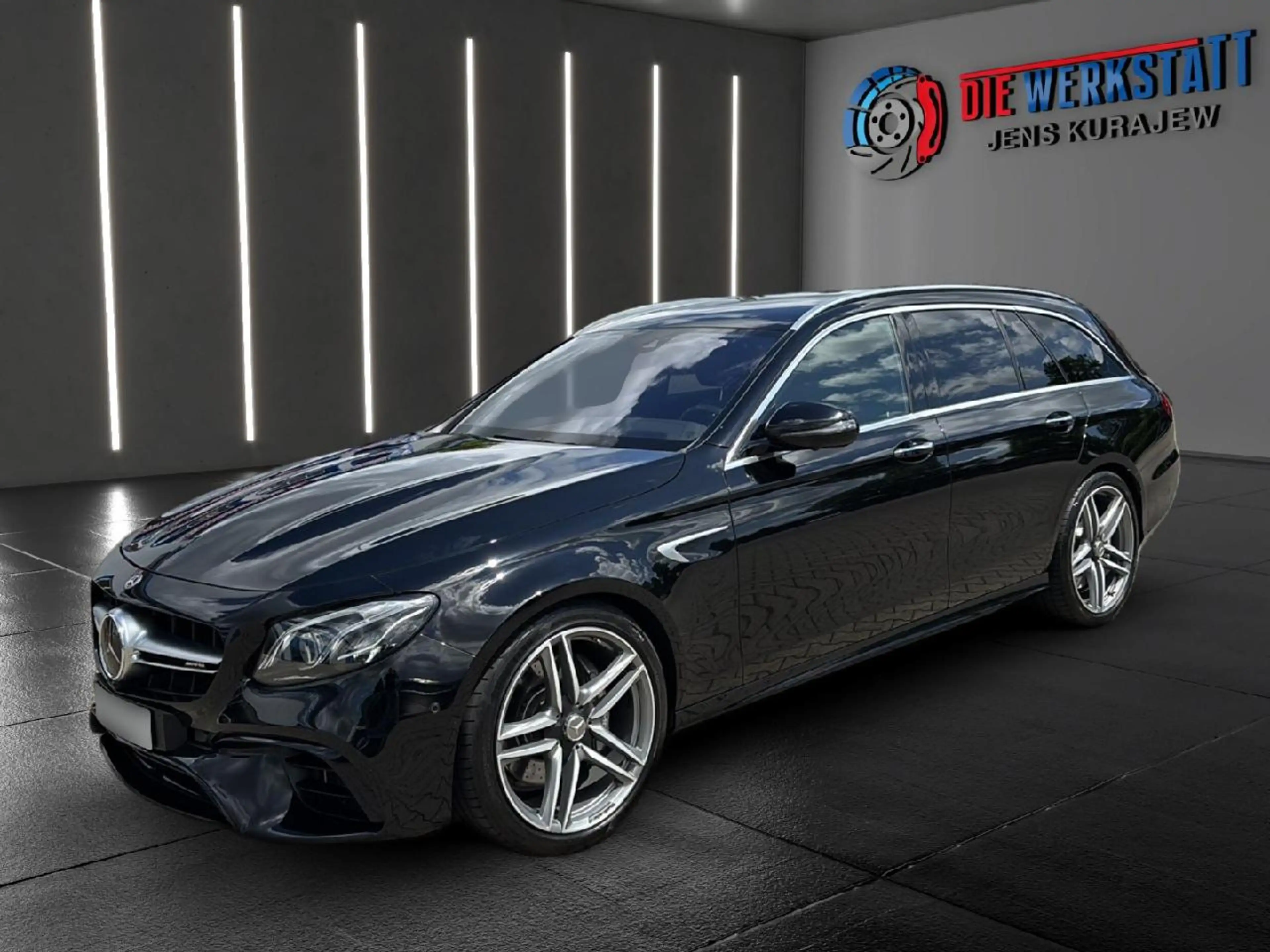 Mercedes-Benz E 63 AMG E 63 AMG 4Matic — photo 2