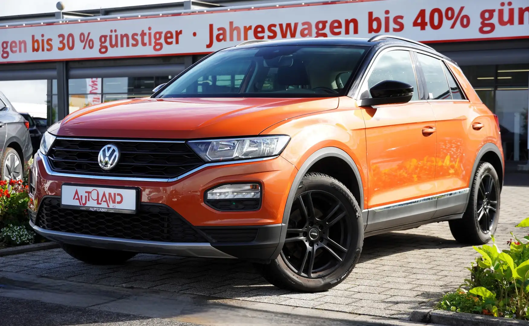 Volkswagen T-Roc 1.5 TSI Style ACC Kamera AHK Spurhalte Arancione - 2