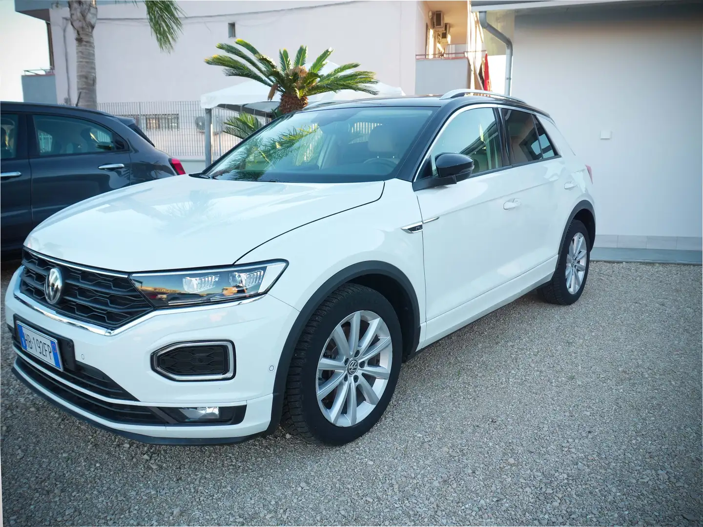 Volkswagen T-Roc 1.6 R-LINE Bianco - 2