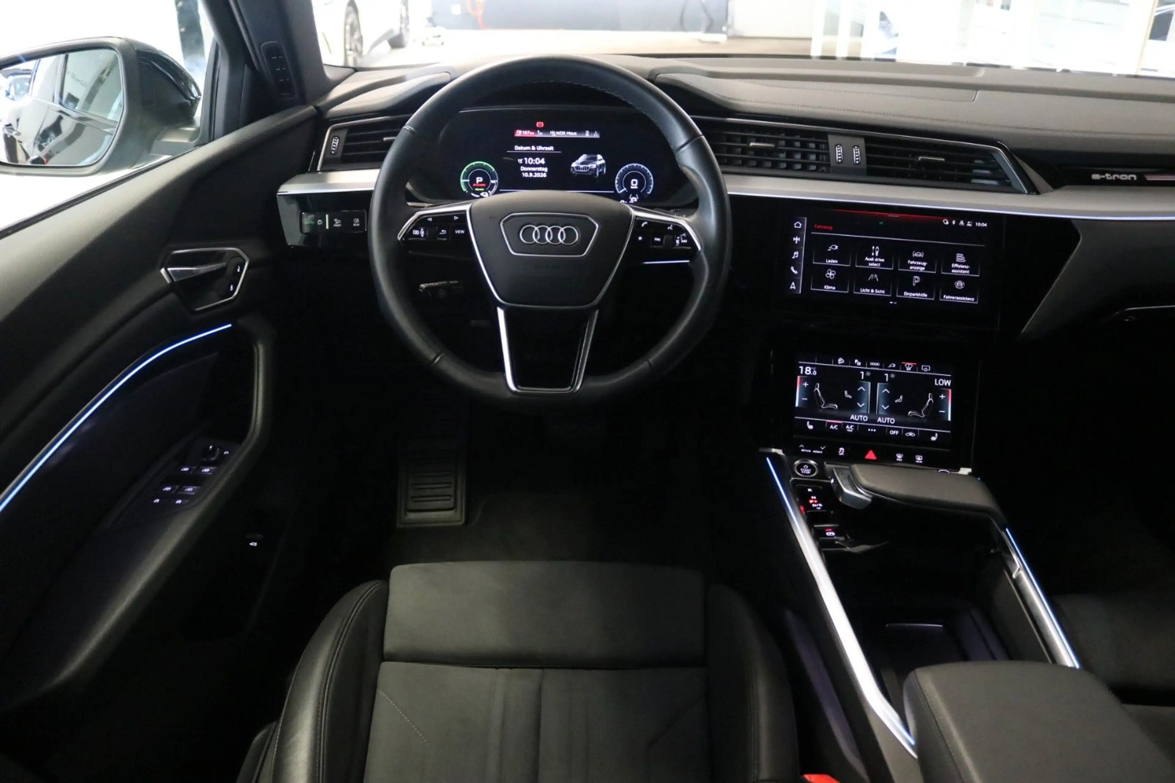 Audi e-tron 50 advanced Luft HUD Matrix Kamera 97% — photo 15