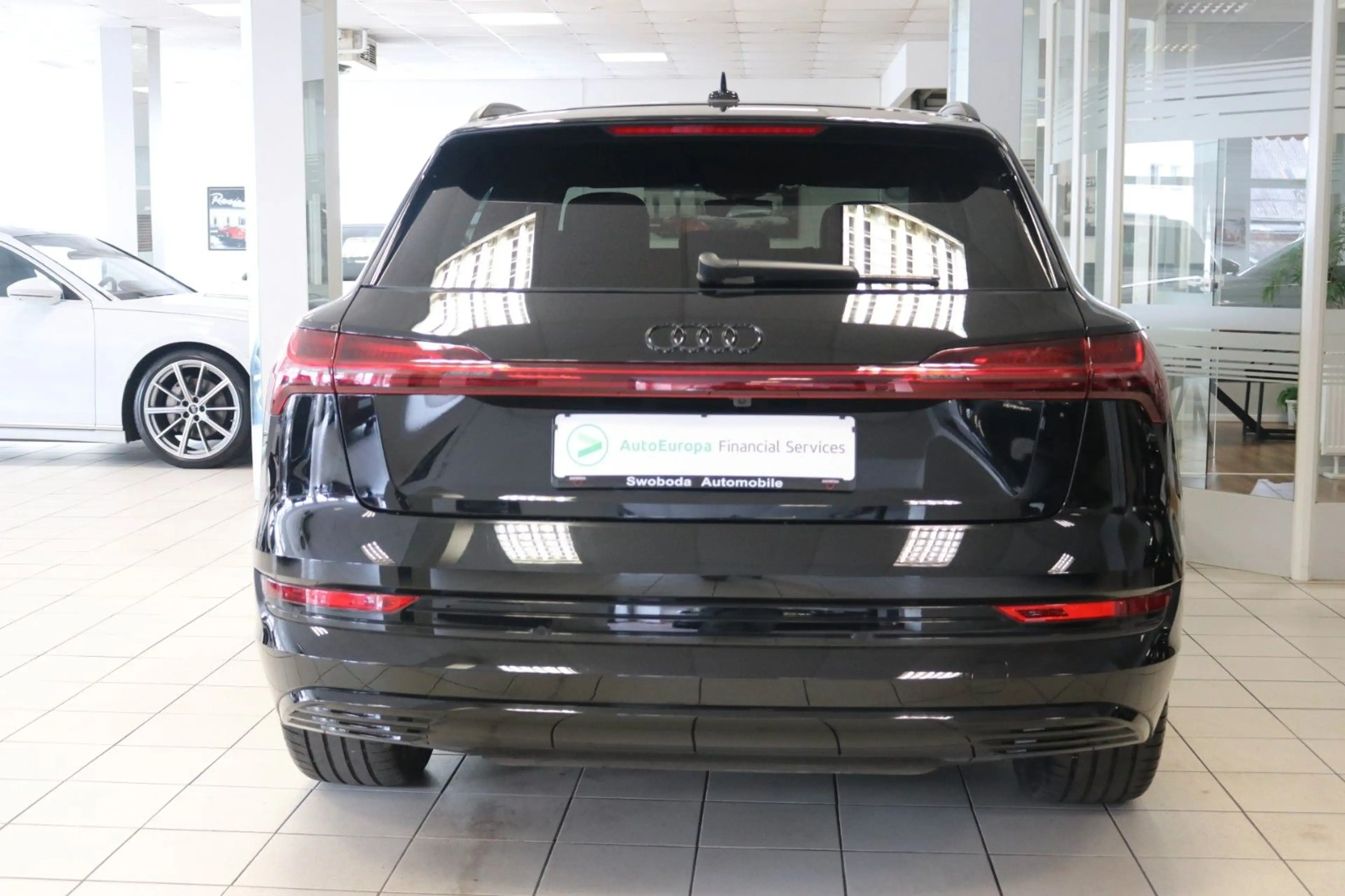 Audi e-tron 50 advanced Luft HUD Matrix Kamera 97% — photo 12