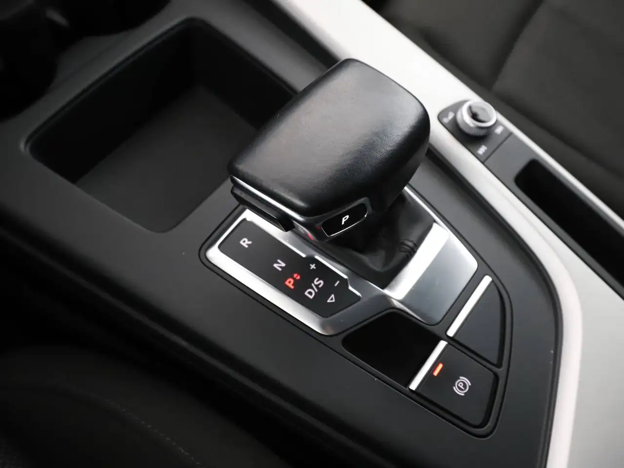 Audi A4 Avant 40 2.0TFSI MEHV Business QUATTRO 204CV S-Tronic, миниатюра 18