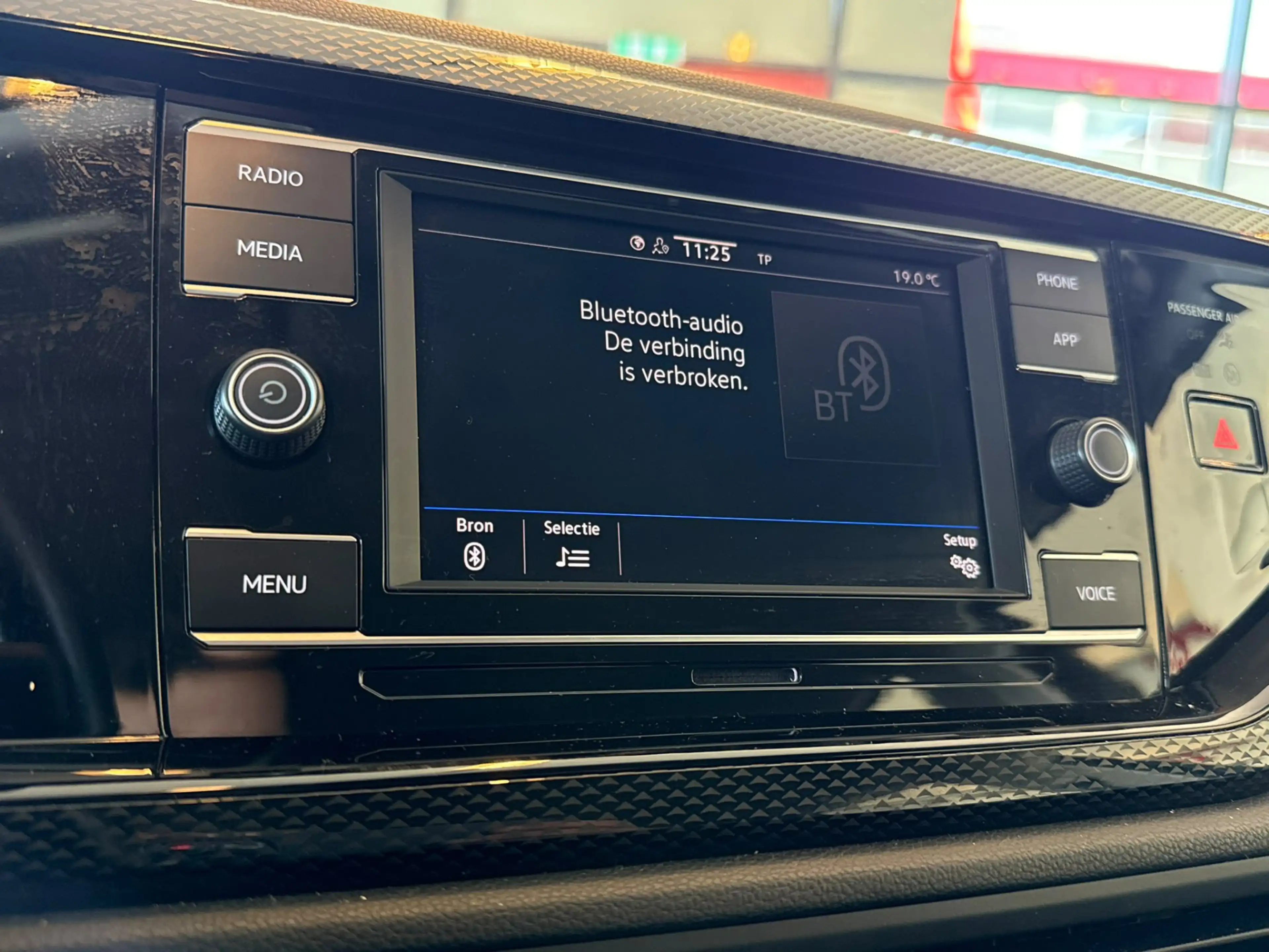 Volkswagen Taigo 1.0 TSI Life Automaat | Adaptieve cruise control | — photo 17
