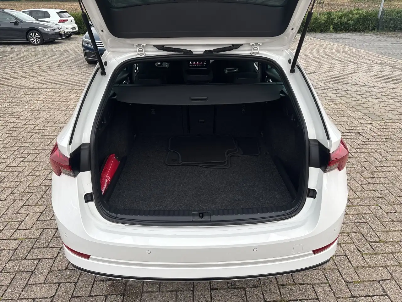 Skoda Octavia Combi Sportline iV AHK/headUp, миниатюра 11