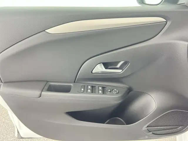 Opel Corsa view 11