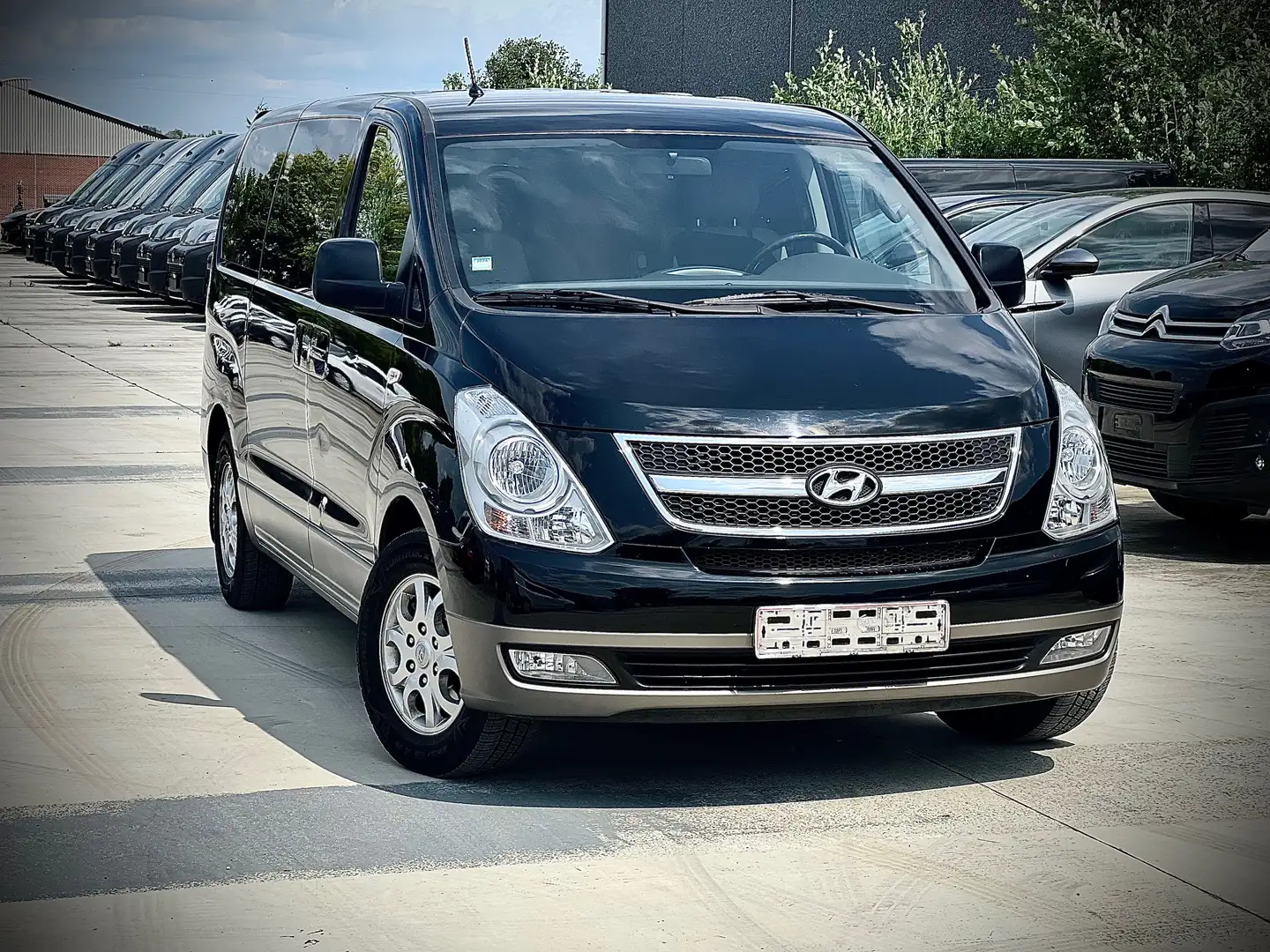 Hyundai H-1 Dubbele Cabine Lichte Vracht Negro - 1