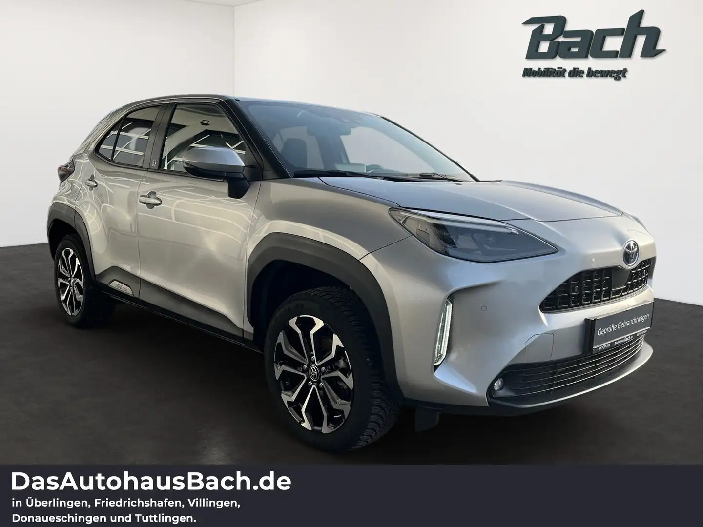 Toyota Yaris Cross 1.5 Hybrid Team D Winter Safety Argent - 2