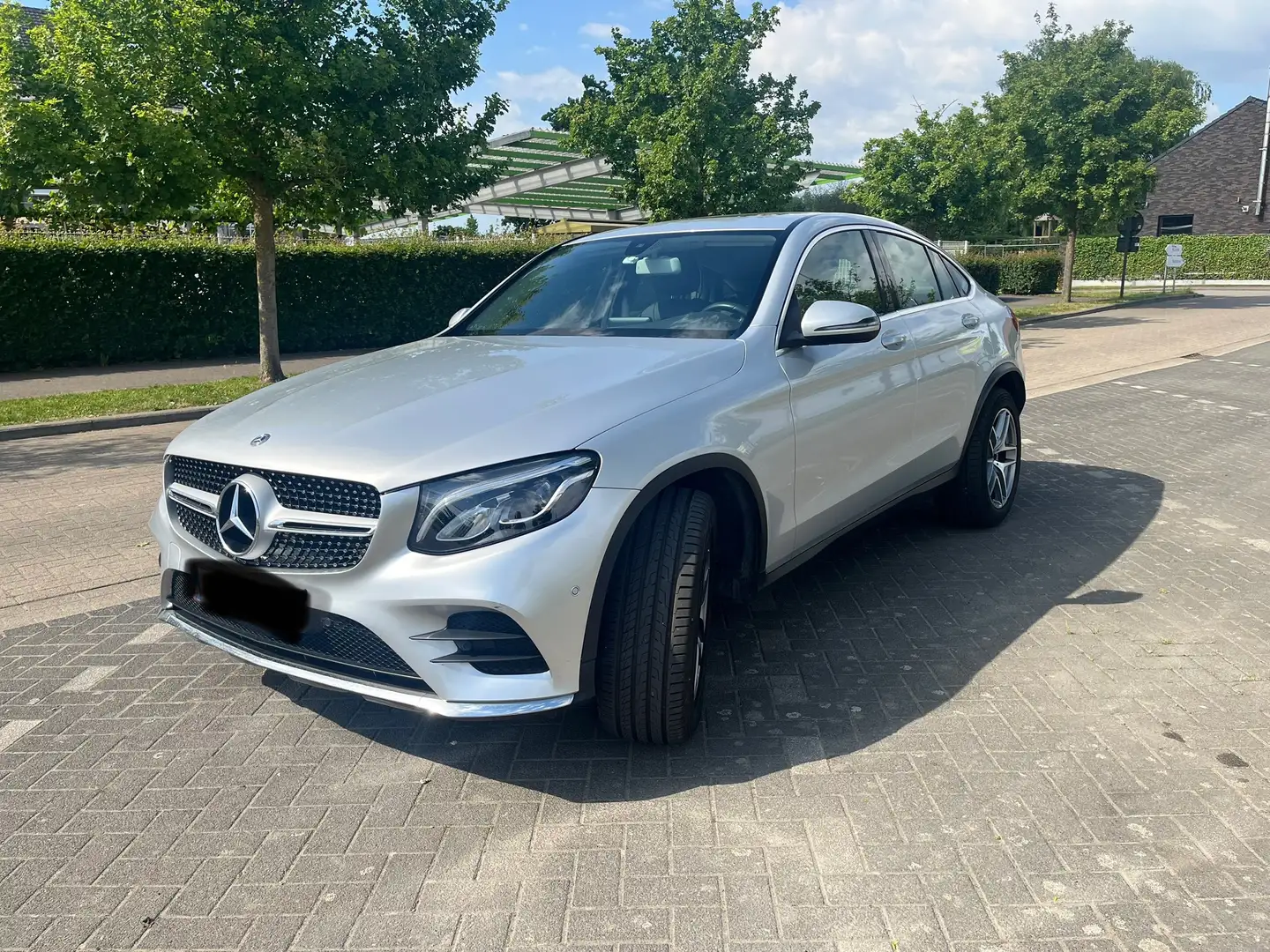 Mercedes-Benz GLC 250 GLC 250 d Coupe 4Matic 9G-TRONIC AMG Line Argent - 1