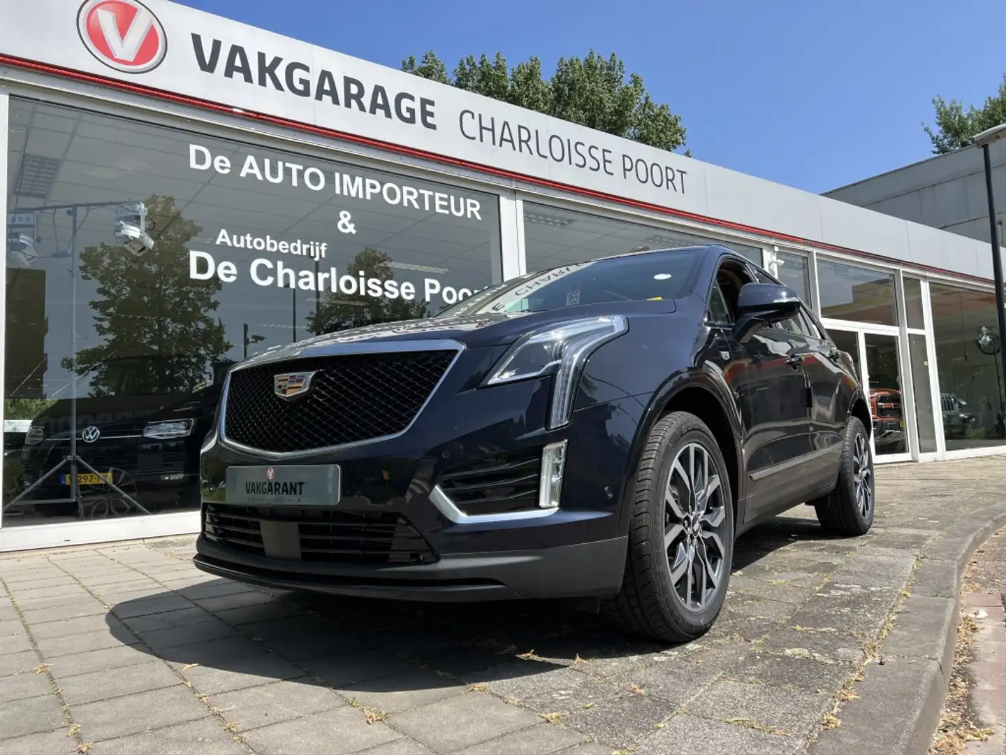 Cadillac XT5 XT5 AWD PREMIUM SPORT Синій - 1