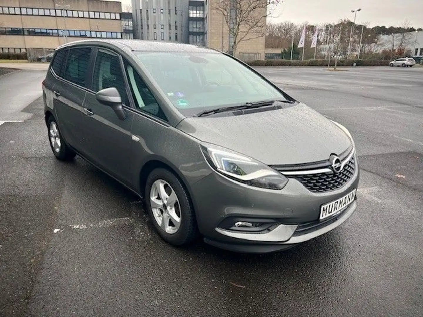 Opel Zafira C ON (7 Sitzer) Srebrny - 1