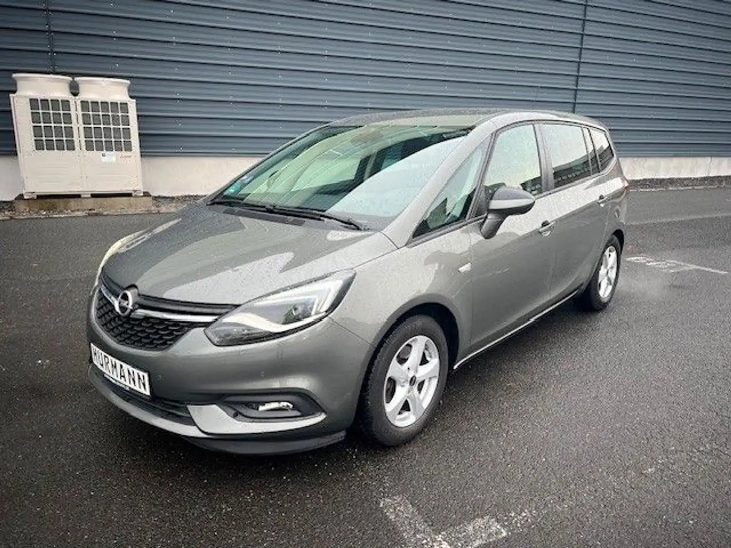 Opel Zafira C ON (7 Sitzer) Srebrny - 2