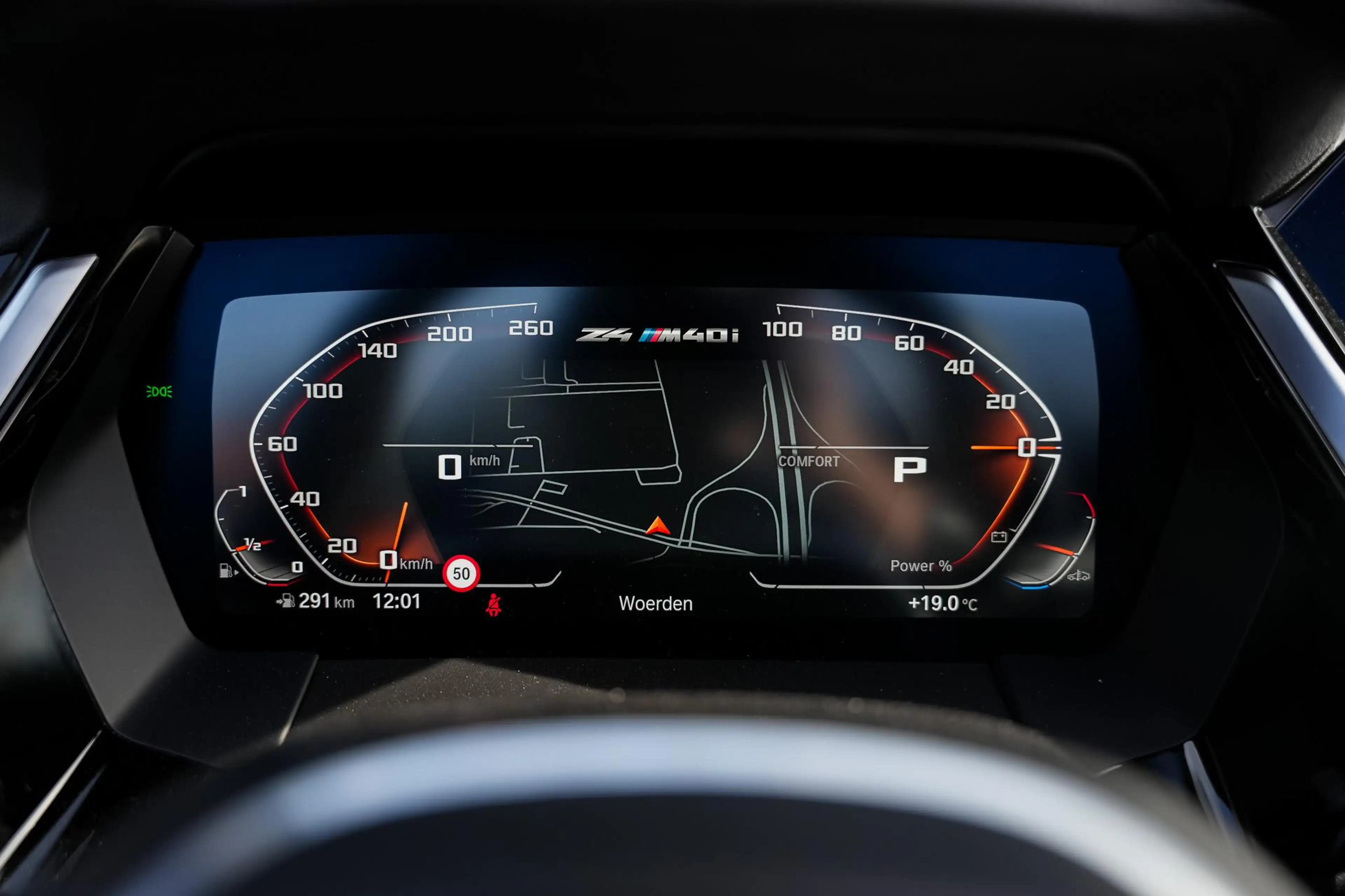 BMW Z4 Roadster M40i M- Sport | FROZEN DEEP GREEN METALLI — photo 13