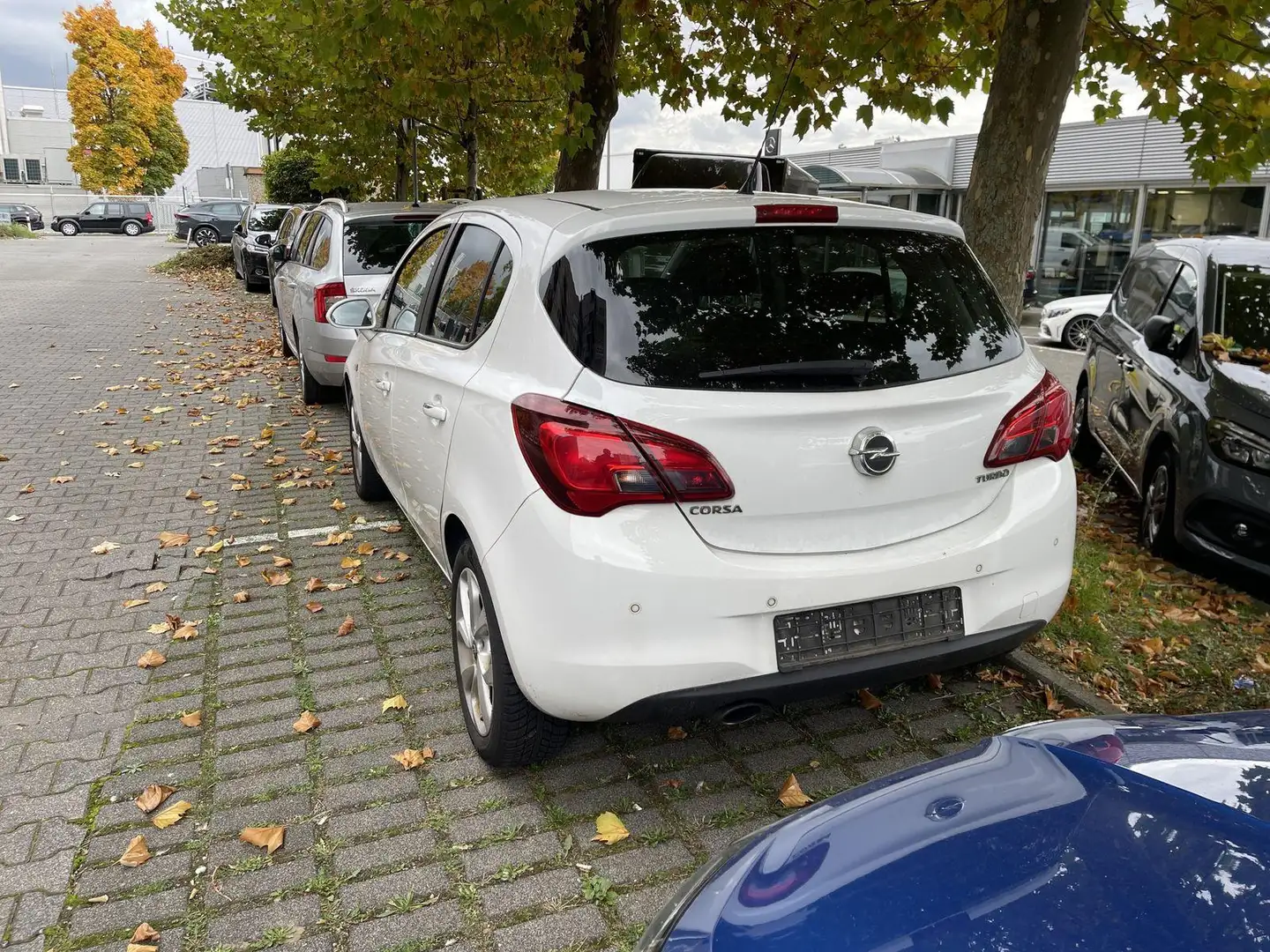Opel Corsa PDC*Le&Shz*Tempomat*CarPlay*1.Hand* - 2