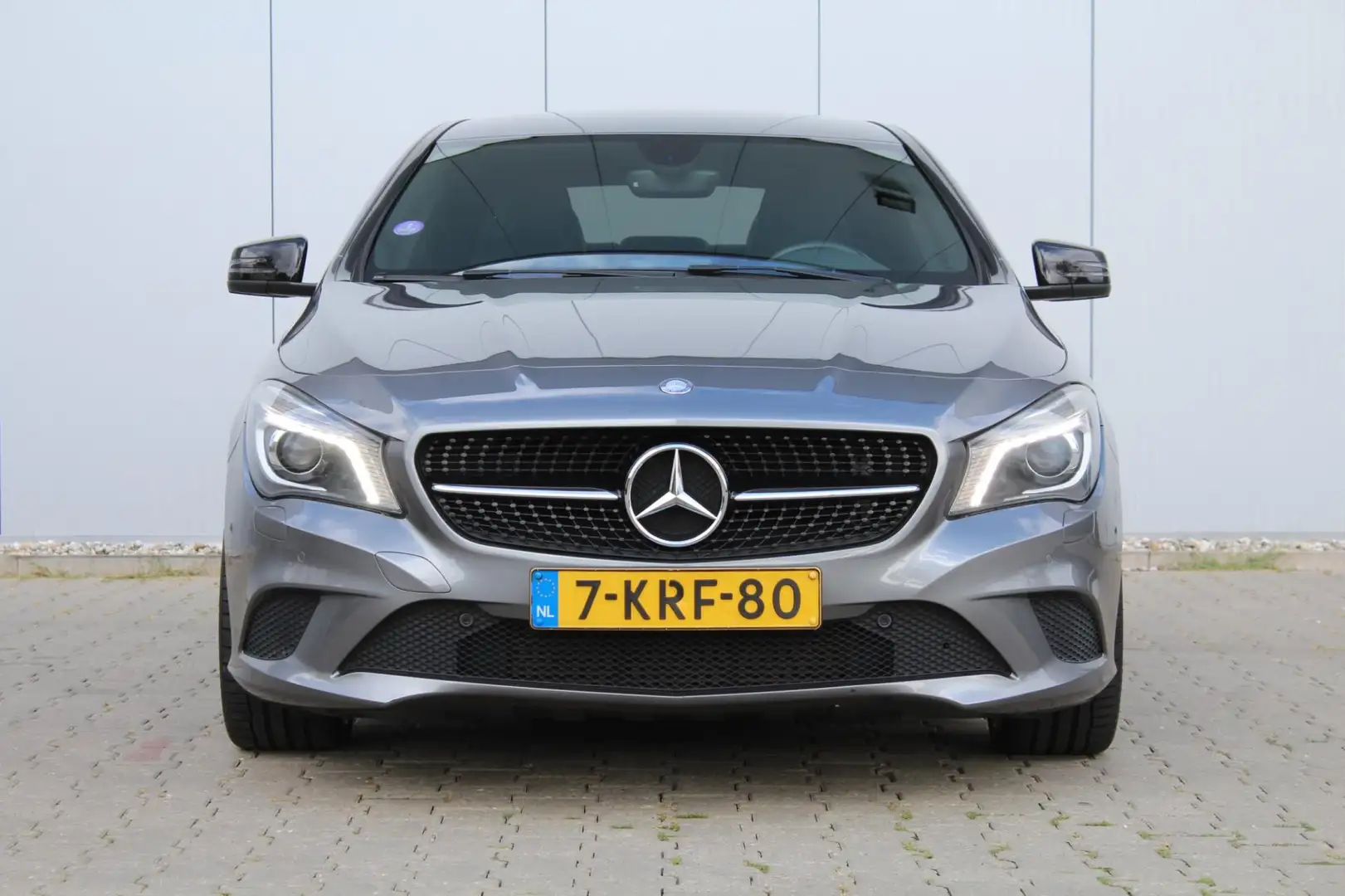 Mercedes-Benz CLA 200 Prestige AMG | Automaat | Leder | Stoelverwarming Gris - 2