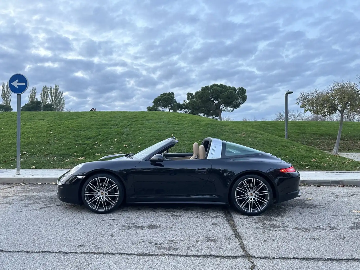 Porsche 991 Targa 4 PDK Černá - 1