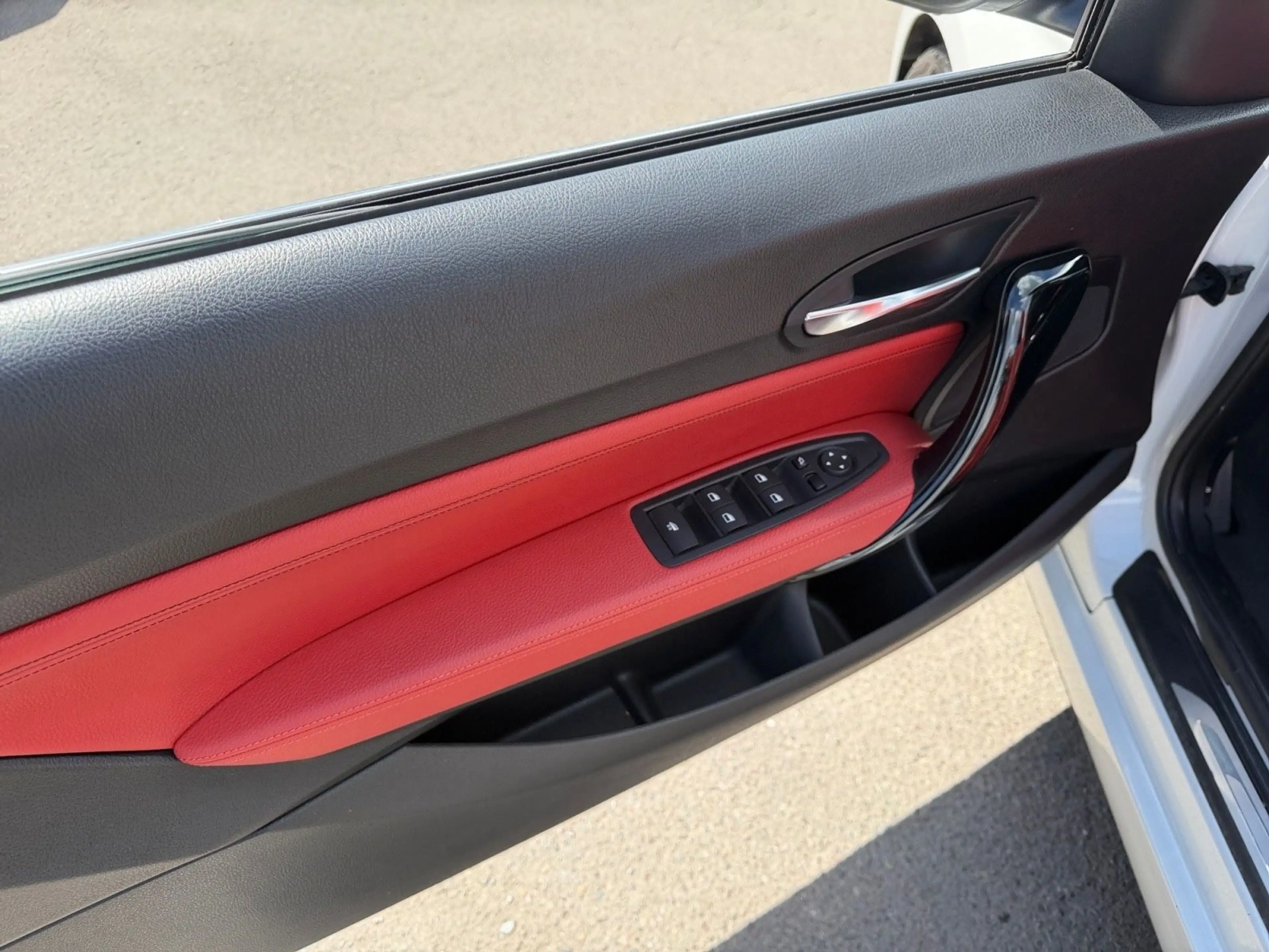 BMW 230 i Sport Cabrio — photo 11