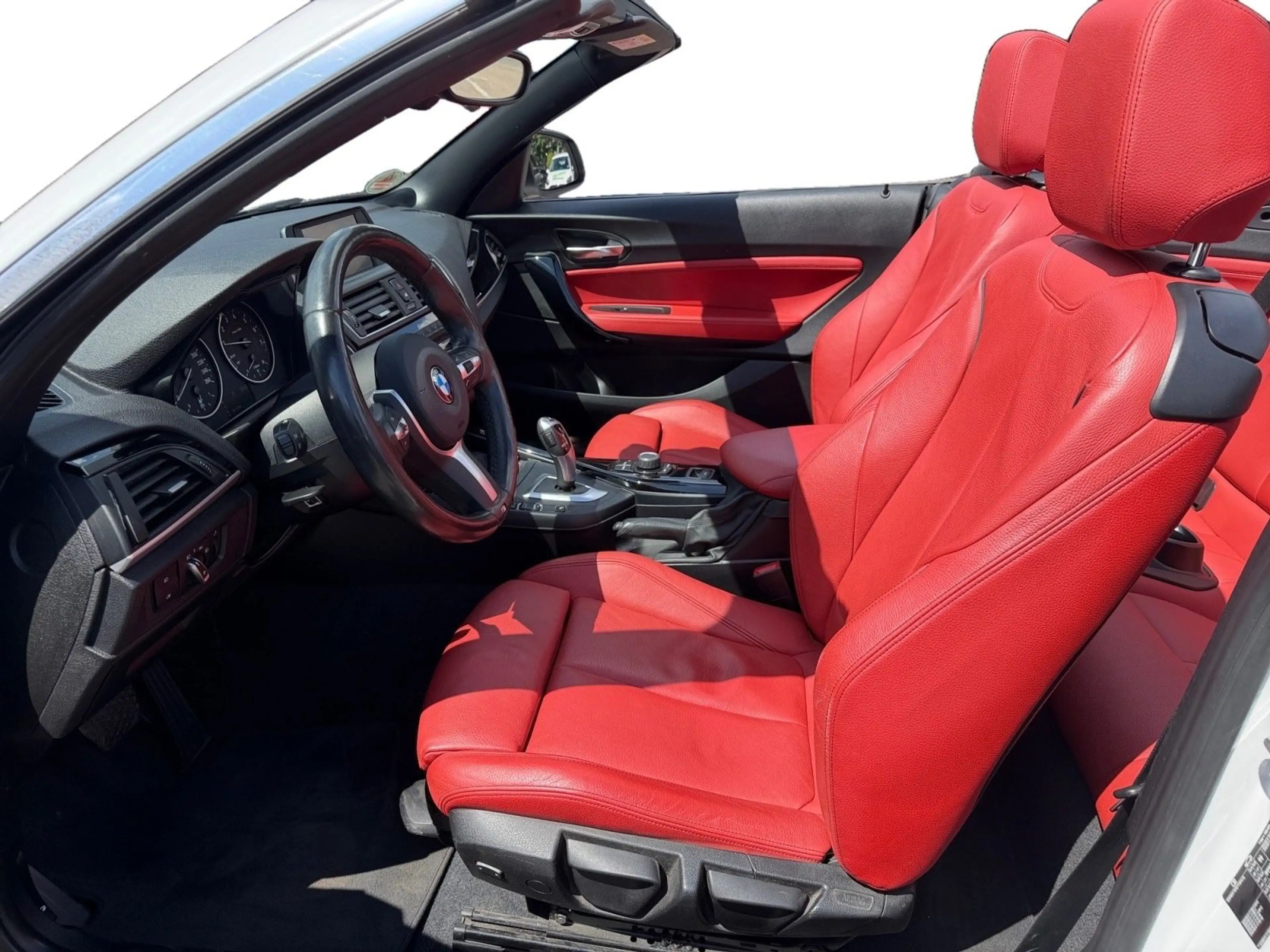 BMW 230 i Sport Cabrio — photo 10